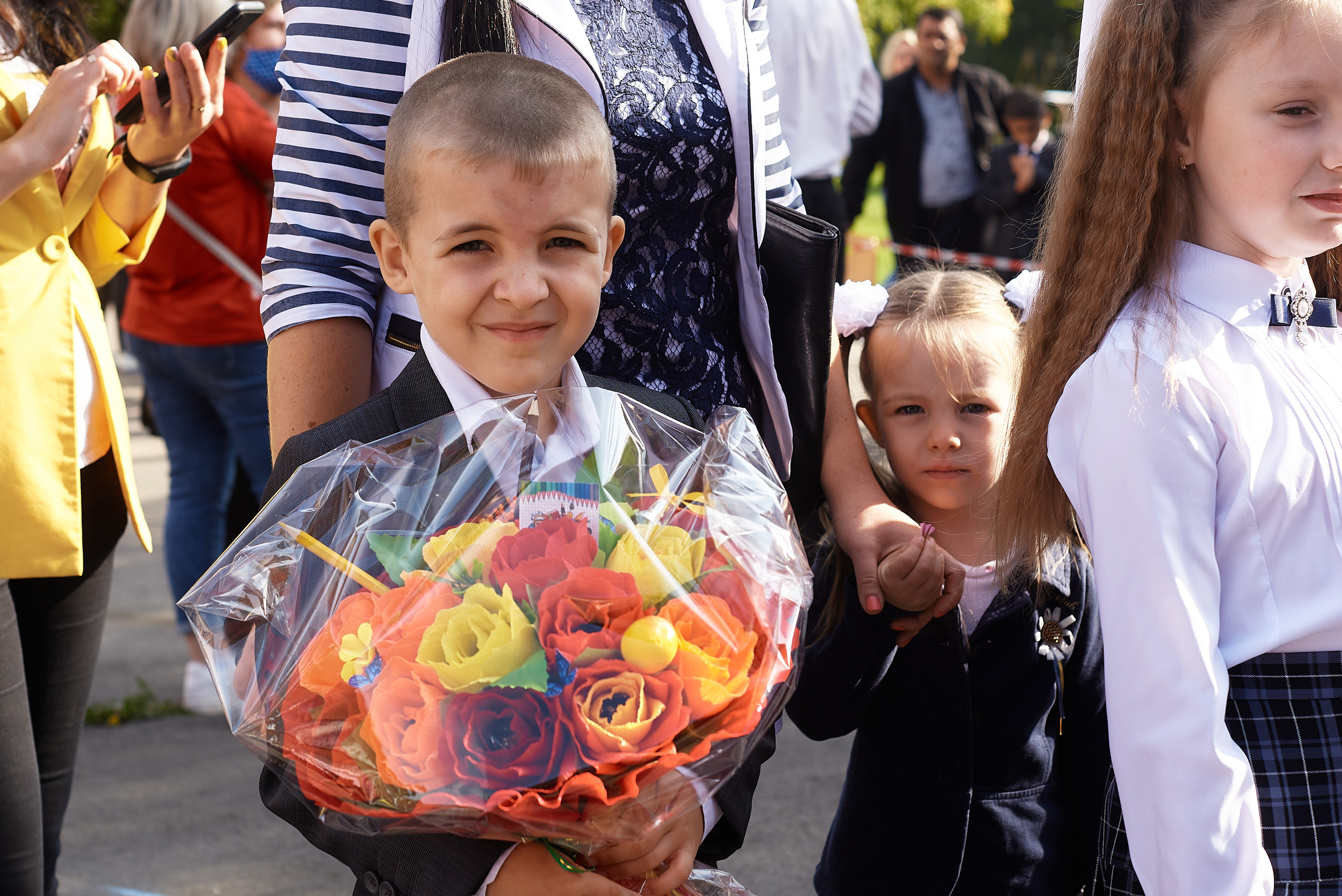 Фотосъёмка 1 сентября | Школьный фотограф День знаний. Артём Савиных — профессиональный фотограф в Москве | Репортажи, свадьбы, портреты