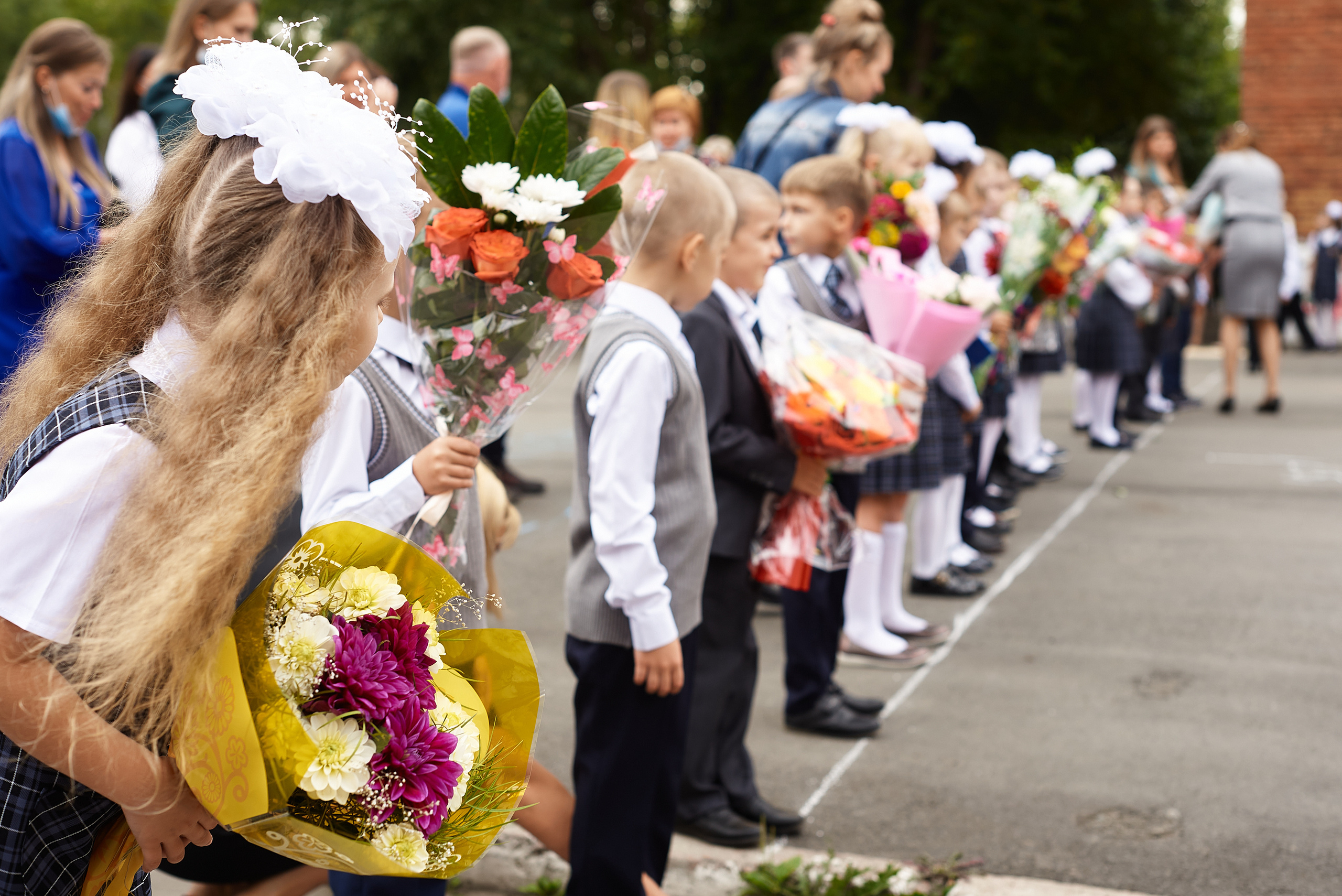 Фотосъёмка 1 сентября | Школьный фотограф День знаний. Артём Савиных — профессиональный фотограф в Москве | Репортажи, свадьбы, портреты