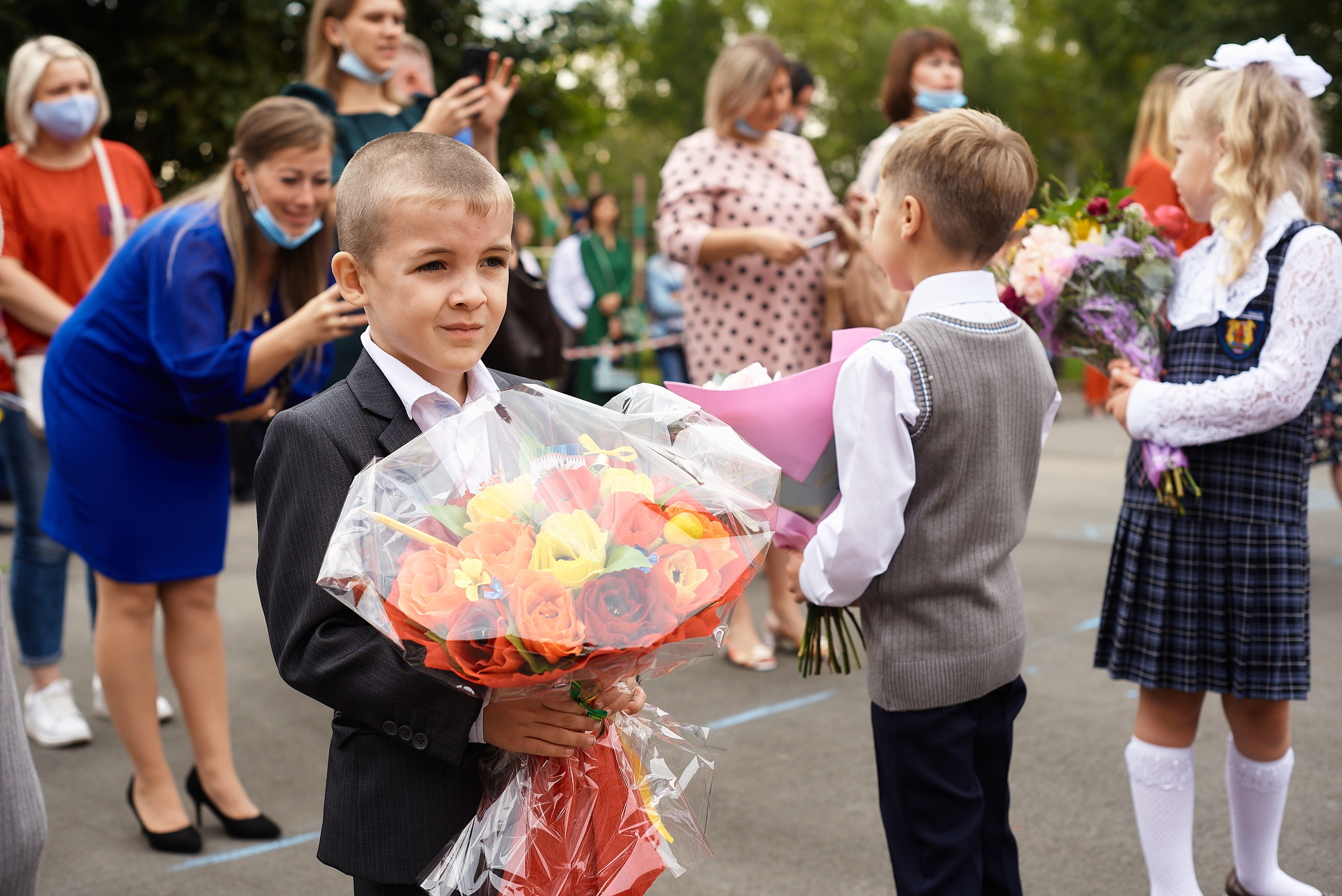 Фотосъёмка 1 сентября | Школьный фотограф День знаний. Артём Савиных — профессиональный фотограф в Москве | Репортажи, свадьбы, портреты