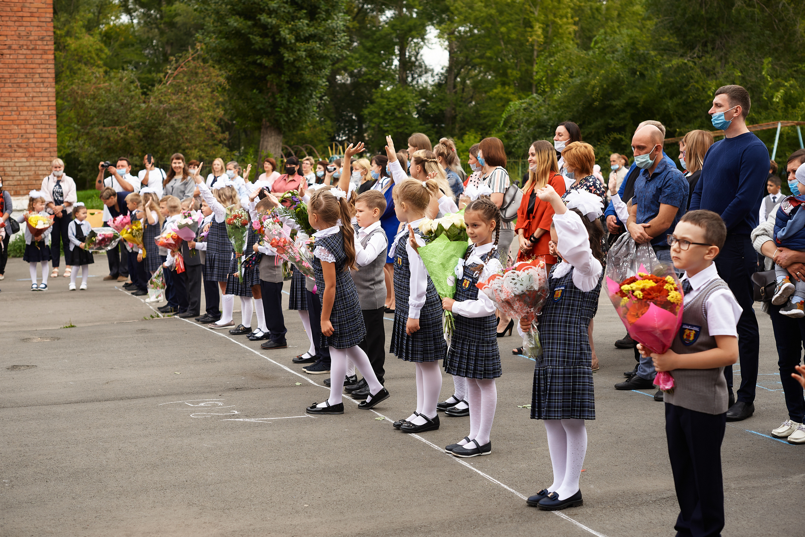 Фотосъёмка 1 сентября | Школьный фотограф День знаний. Артём Савиных — профессиональный фотограф в Москве | Репортажи, свадьбы, портреты
