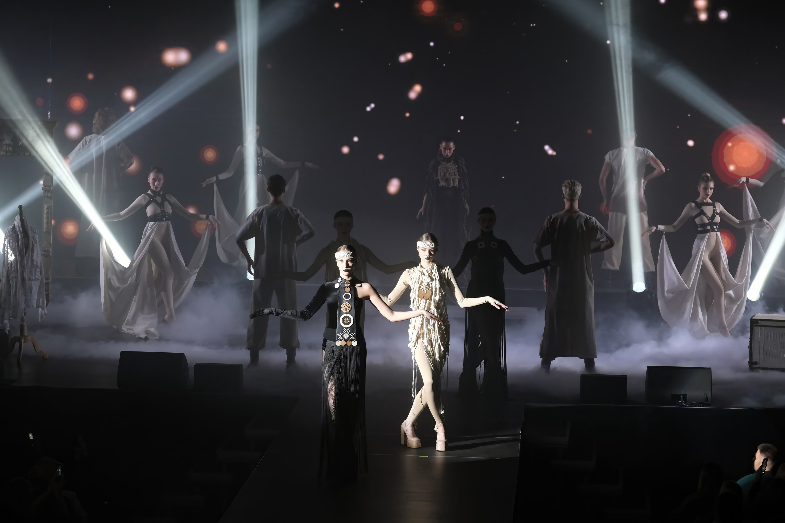 Подиумный спектакль «Стиль Надежды». Добро пожаловать в студию «Цифровой скульптор»  где искусство встречается с технологиями!