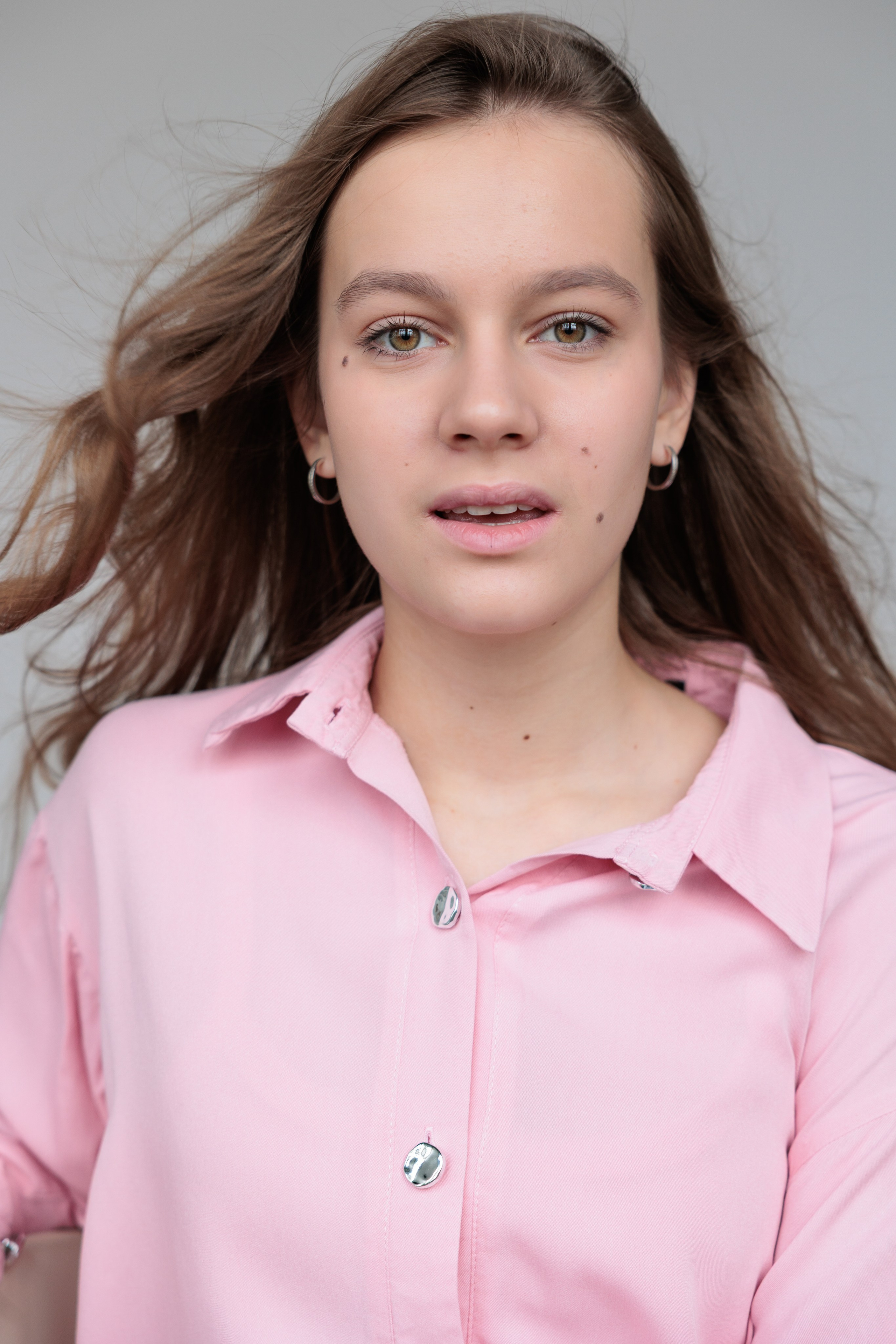 ПОЛИНА. Я фотограф из Москвы к Вашим услугам