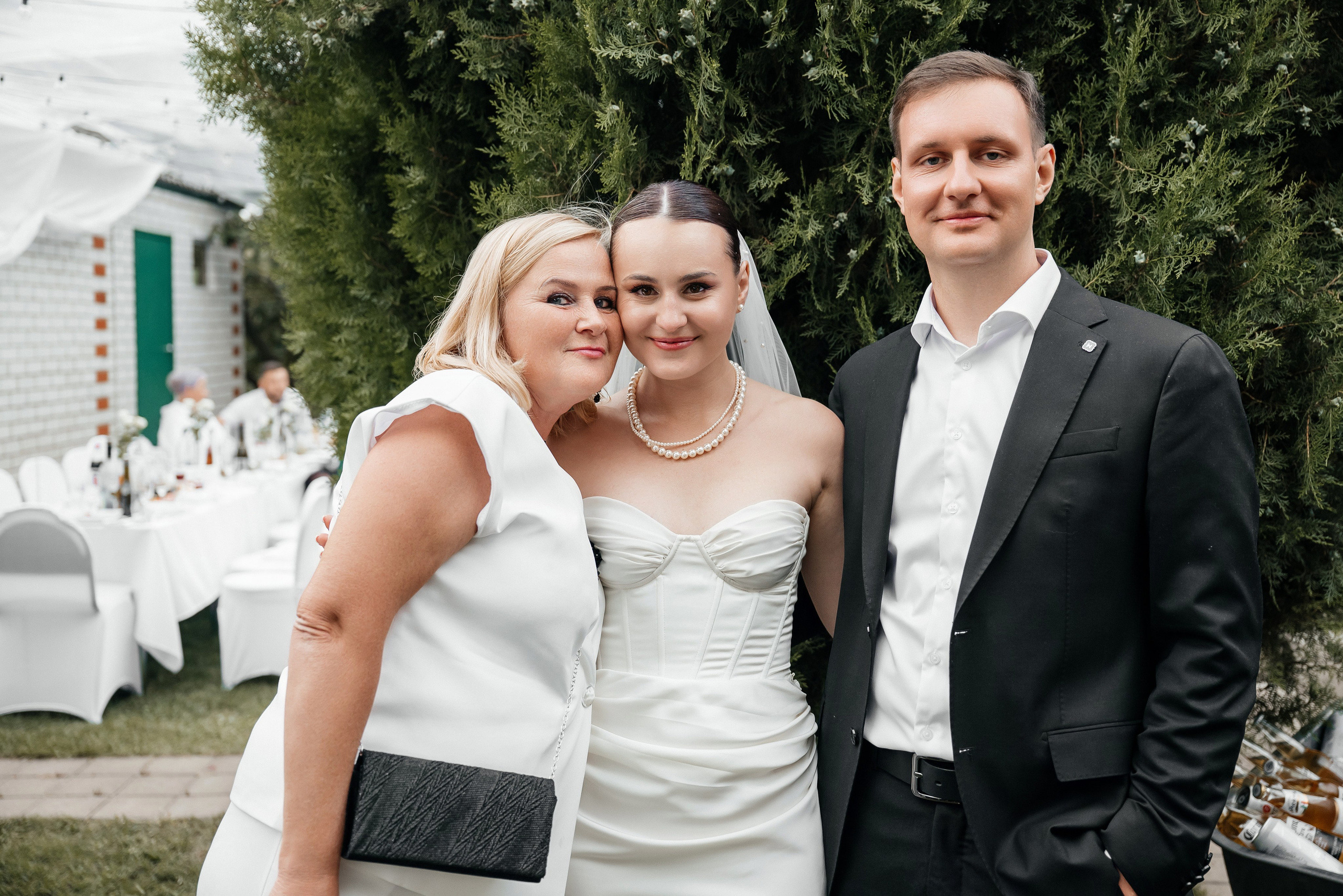 «Свадьба Даши и Артема». Школьный фотограф в Валуйках. Фотосессии для выпускников и изготовление выпускных альбомов в городе Валуйки и в Белгородской области