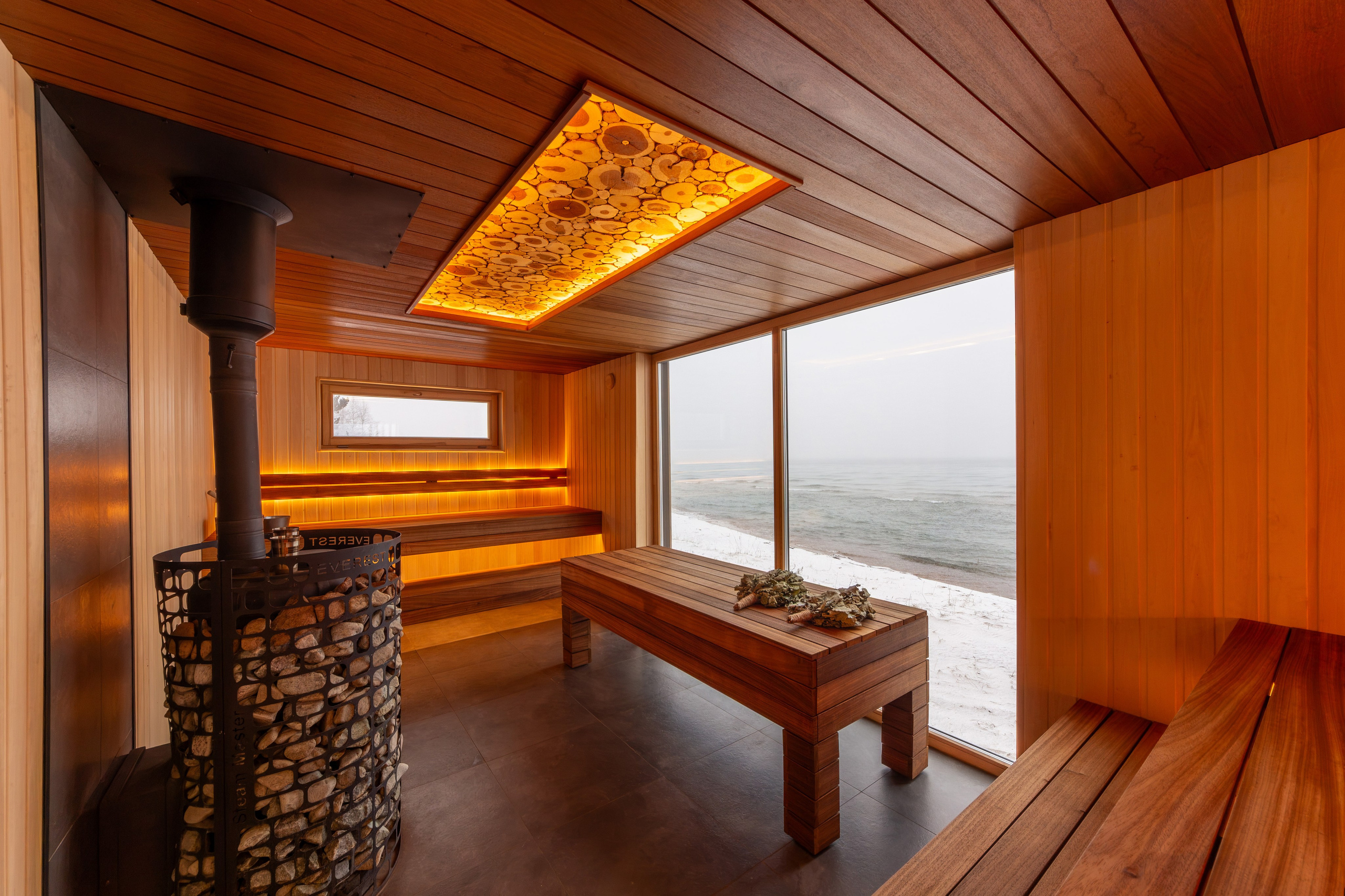 Интерьерная съёмка. Александр Стряпунин — предметный фотограф в Улан-Удэ