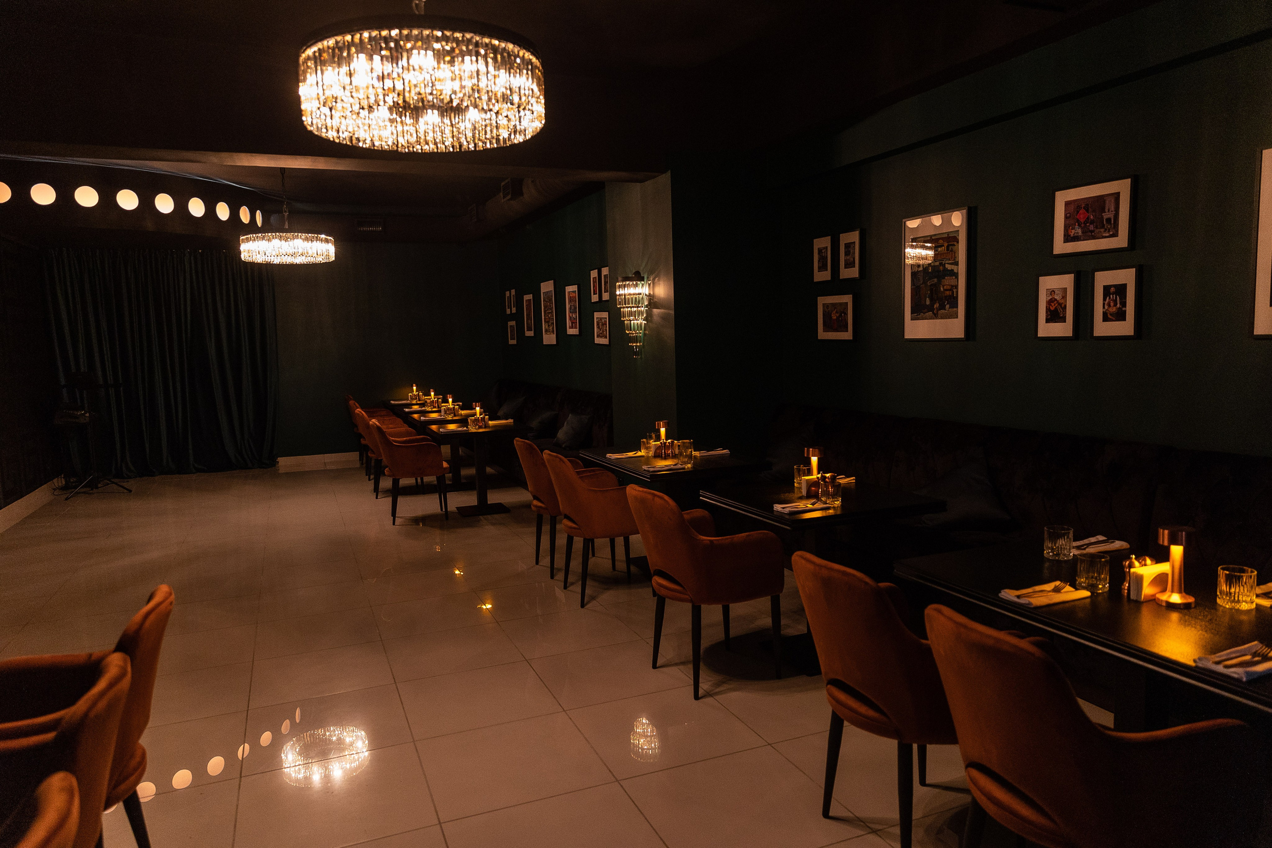 Интерьер ресторана Мимино. Свадебный фотограф Москва Саша Серегина (Сашина)