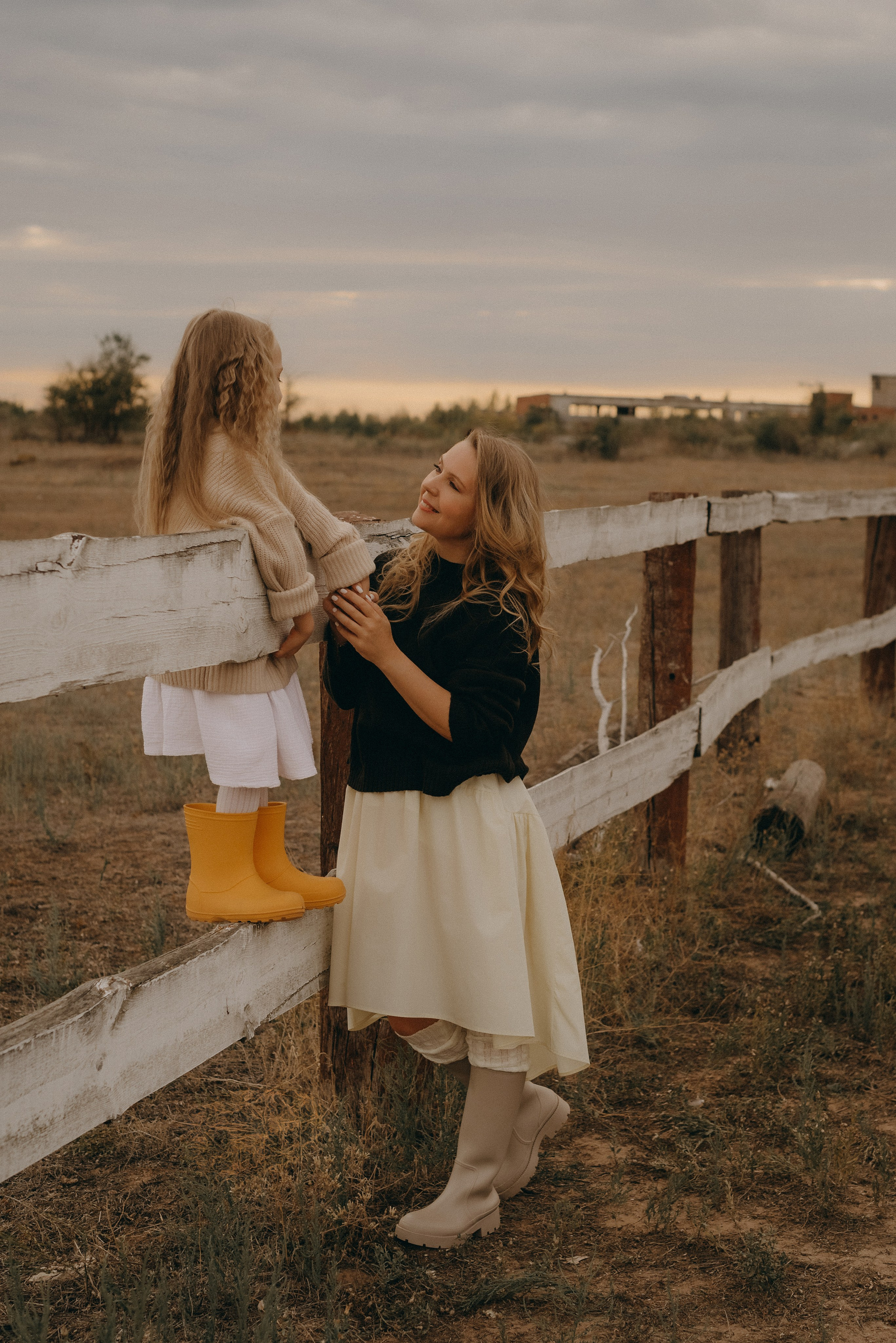 Света и Даша