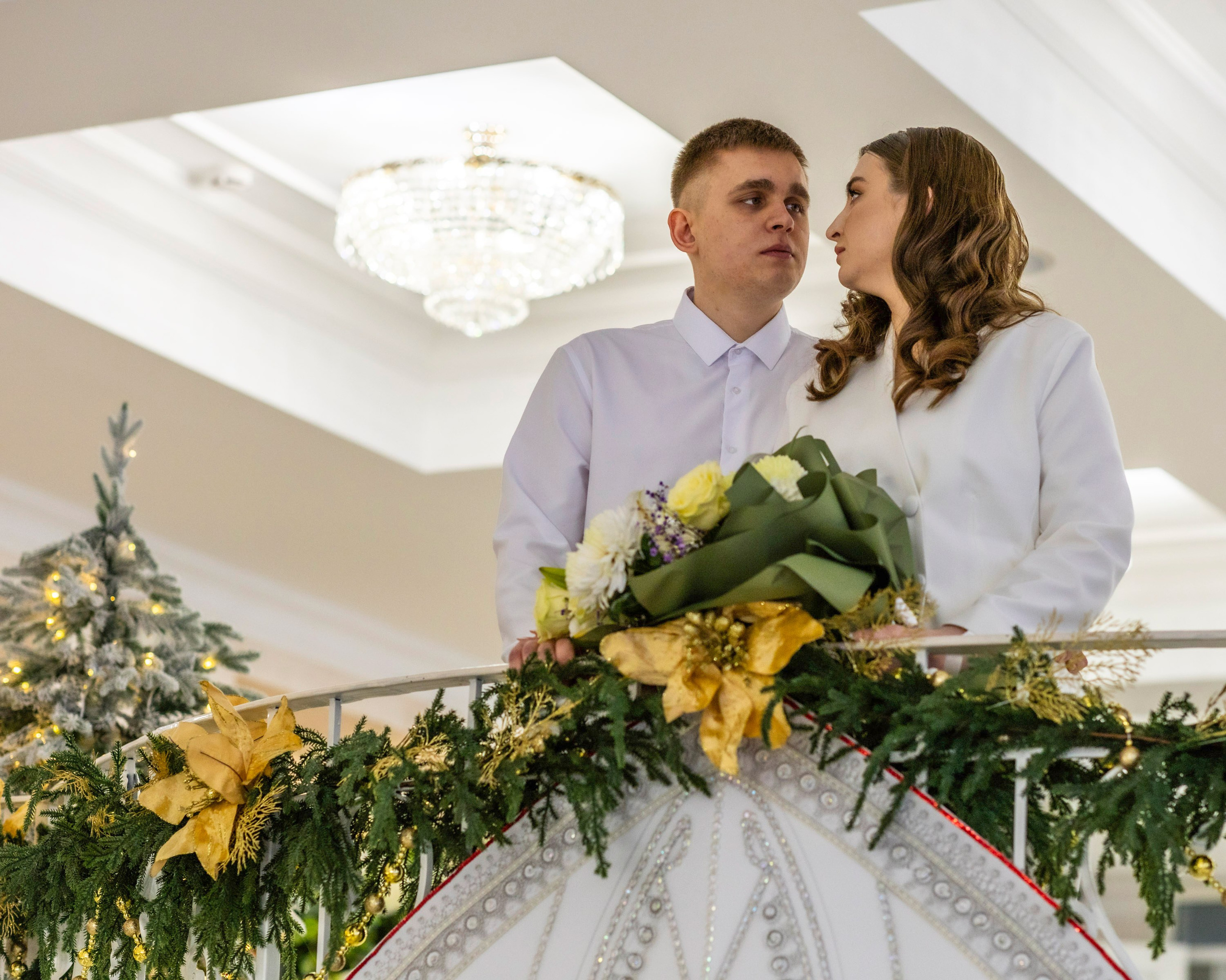 Свадьба, роспись в ЗАГСе, венчание, крещение, выписка из роддома — фотосъёмка. Визуальная упаковка брендов и проектов через фото и видеопроизводство