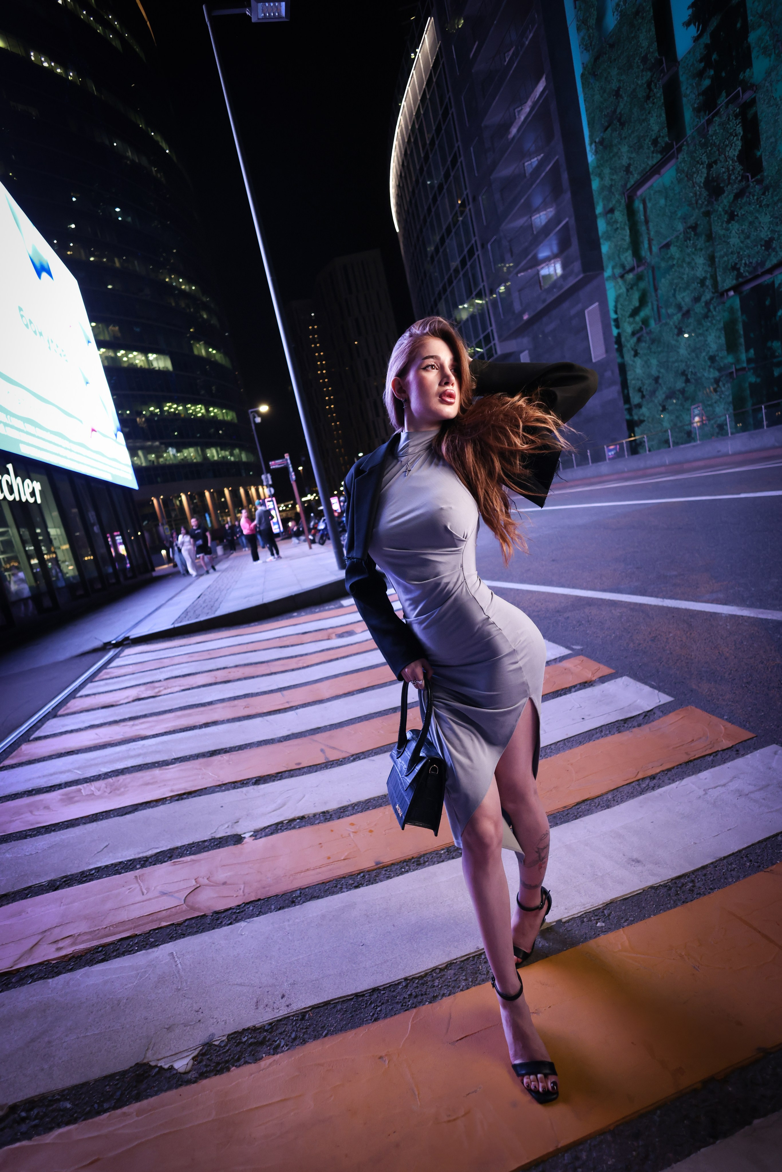 MOSCOW SITY Ангелина STAR. Школьный фотограф № 1 — Москва и МО | Роман Абрамов: выпускные альбомы, школьные фото, 20 лет опыта