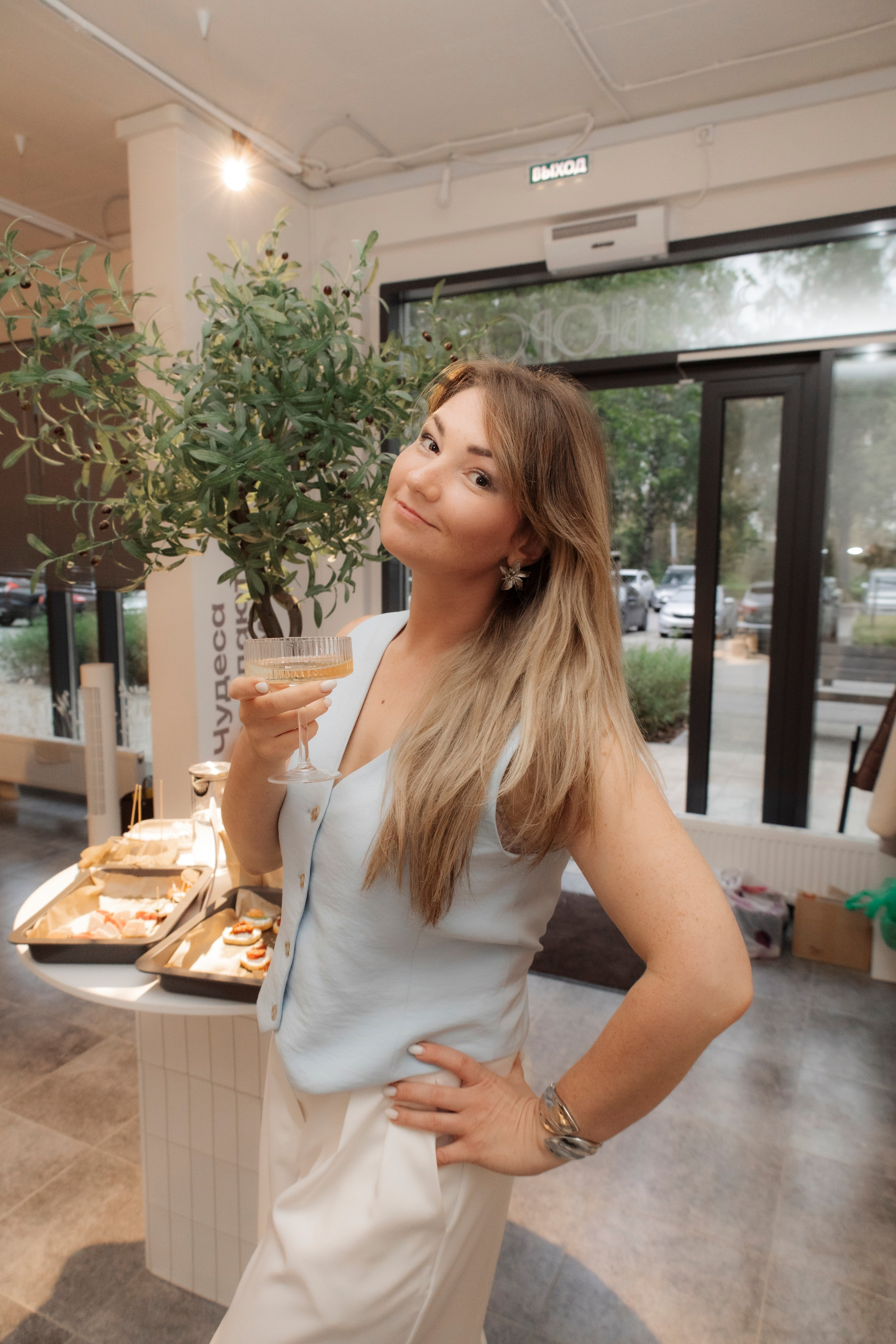 День рождения в Изо Бюро. Фотограф Новосибирск