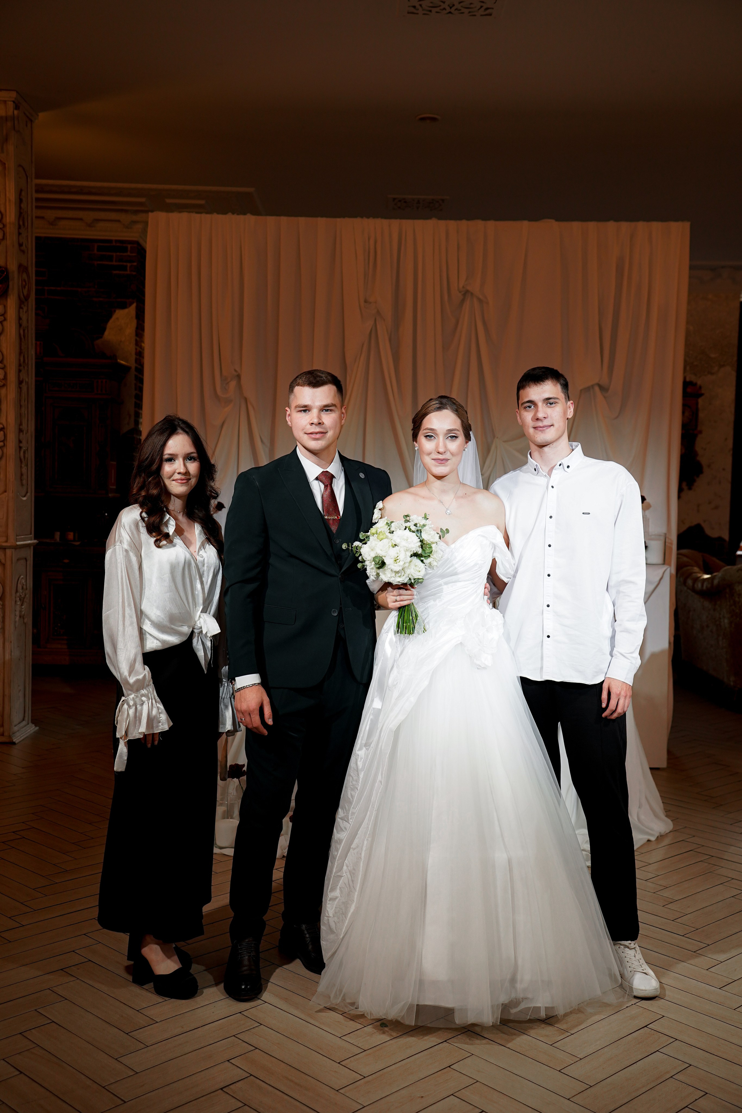 Банкет в Атаманской усадьбе. Свадебный фотограф в Ростове-на-Дону. Таинство Крещения и Венчания, семейные фотосессии. Алёна Чёботова