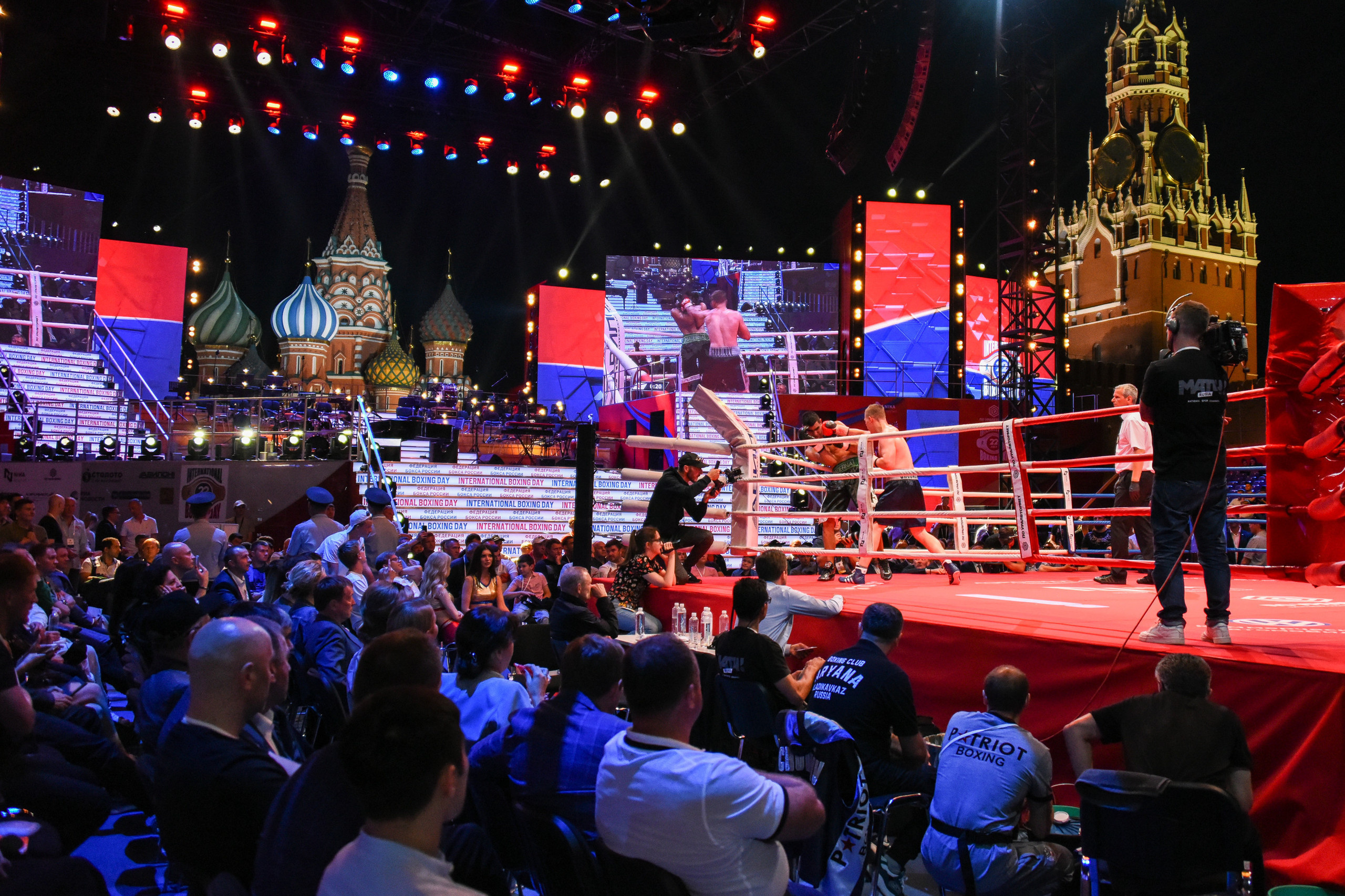 Международный день бокса на Красной площади. Репортажный фотограф в Москве и Санкт-Петербурге Артем Лунев