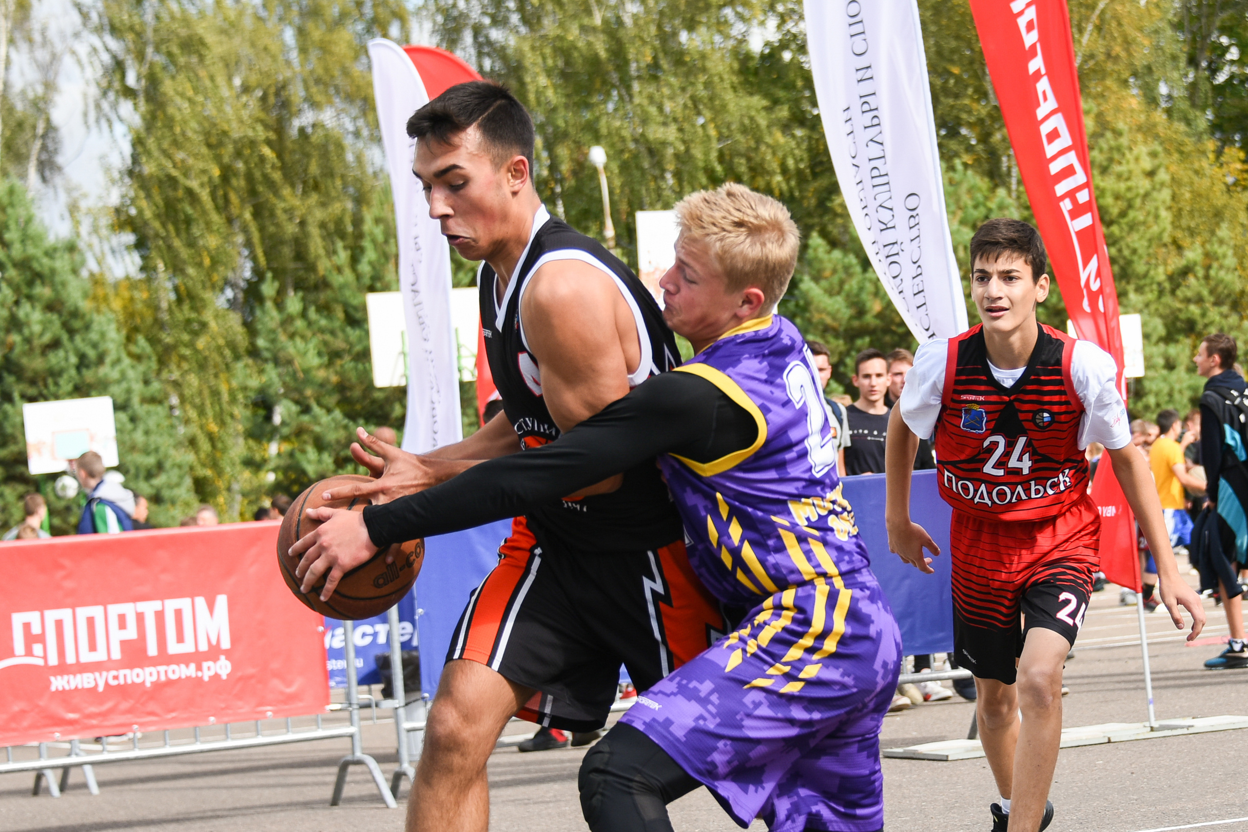 Кубок Давида Берлина по уличному баскетболу. Репортажный фотограф в Москве и Санкт-Петербурге Артем Лунев