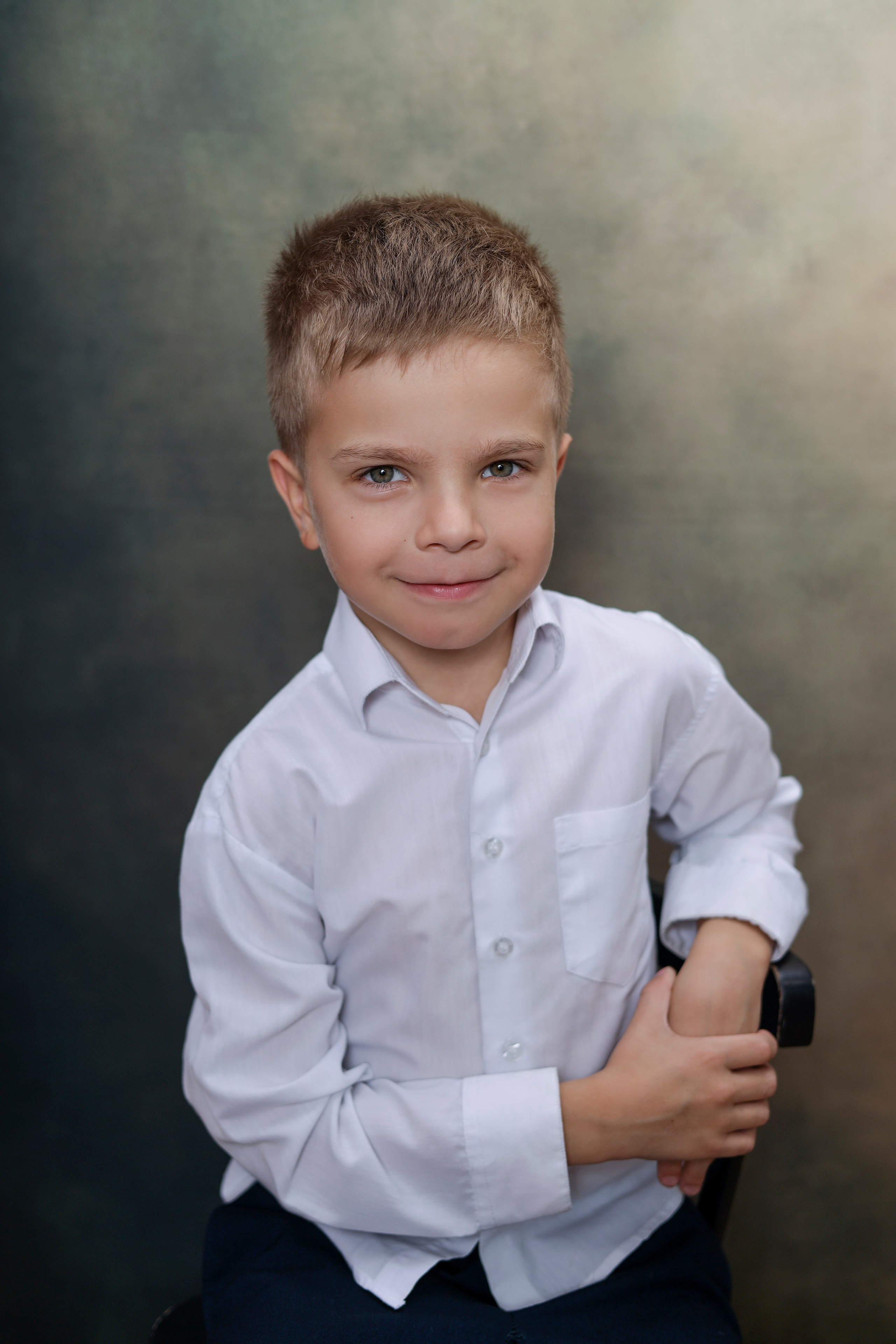 Фон Хит. Фотостудия «Стремянка».Фотосессии в детских садах и школах