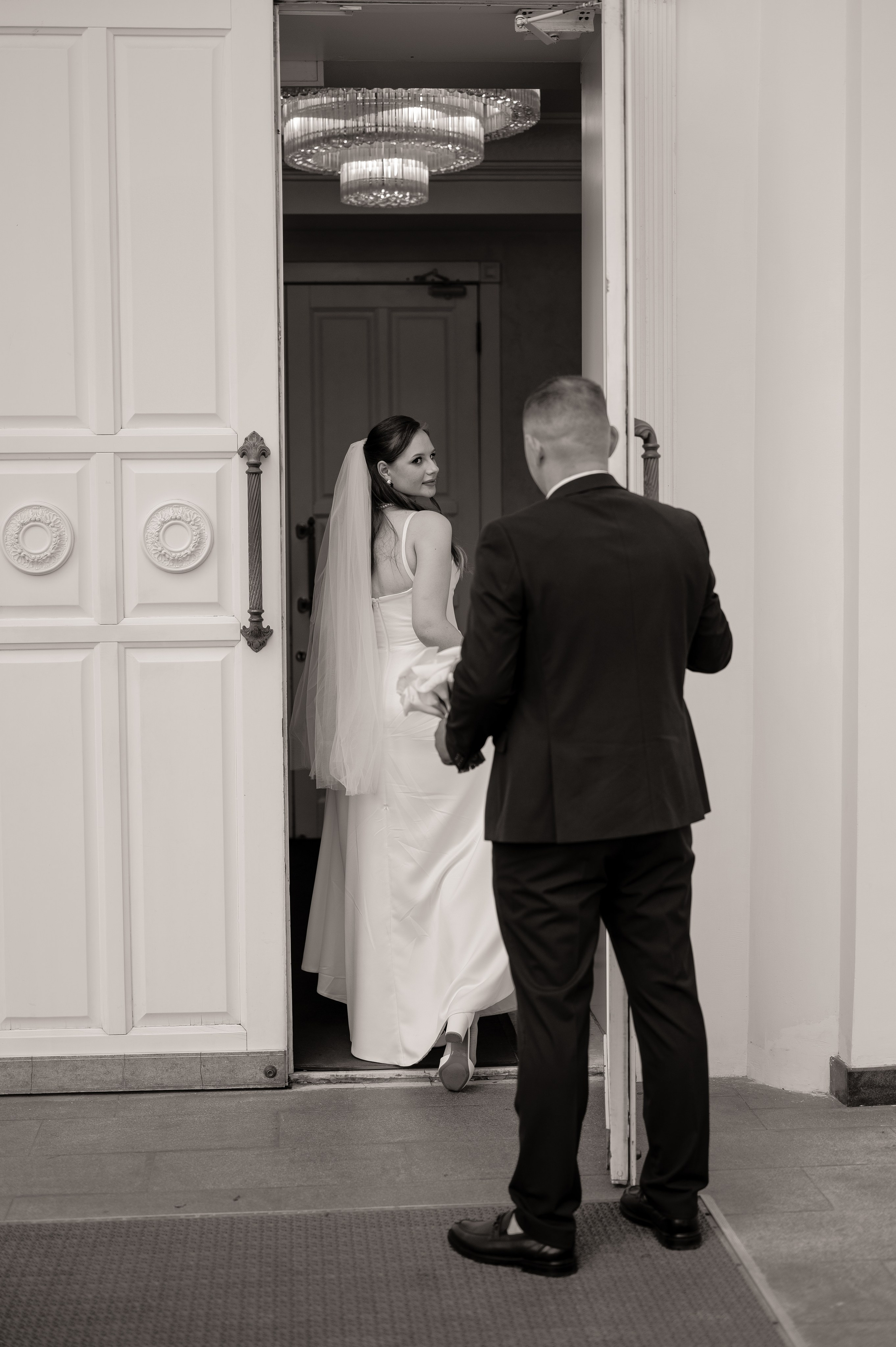 Загс (студия и прогулка). Свадебный и семейный фотограф в Краснодаре Алина Мельник