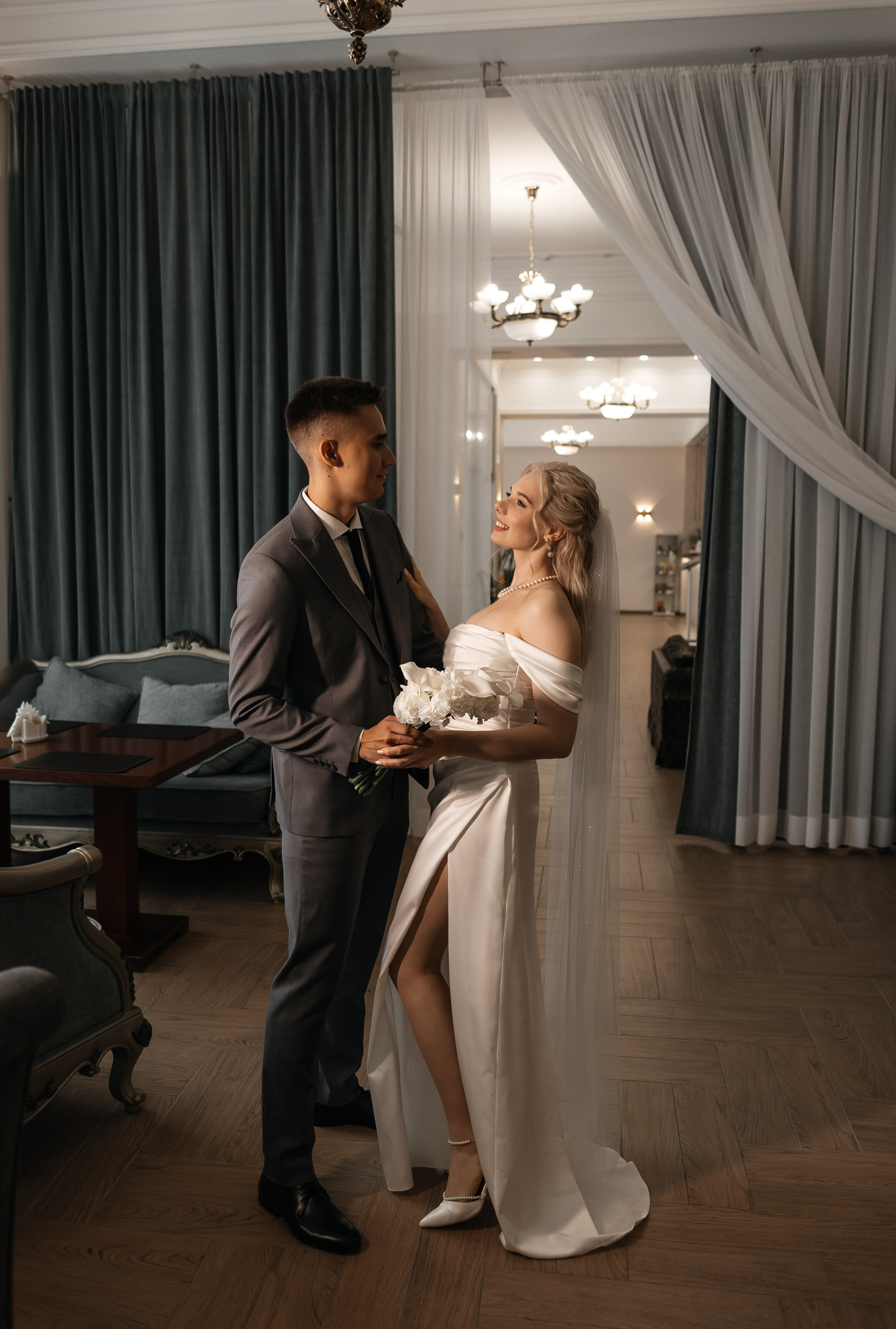 Николай & Анастасия | 10.08.24. Свадебный и семейный фотограф в Омске Евгения Хакимова