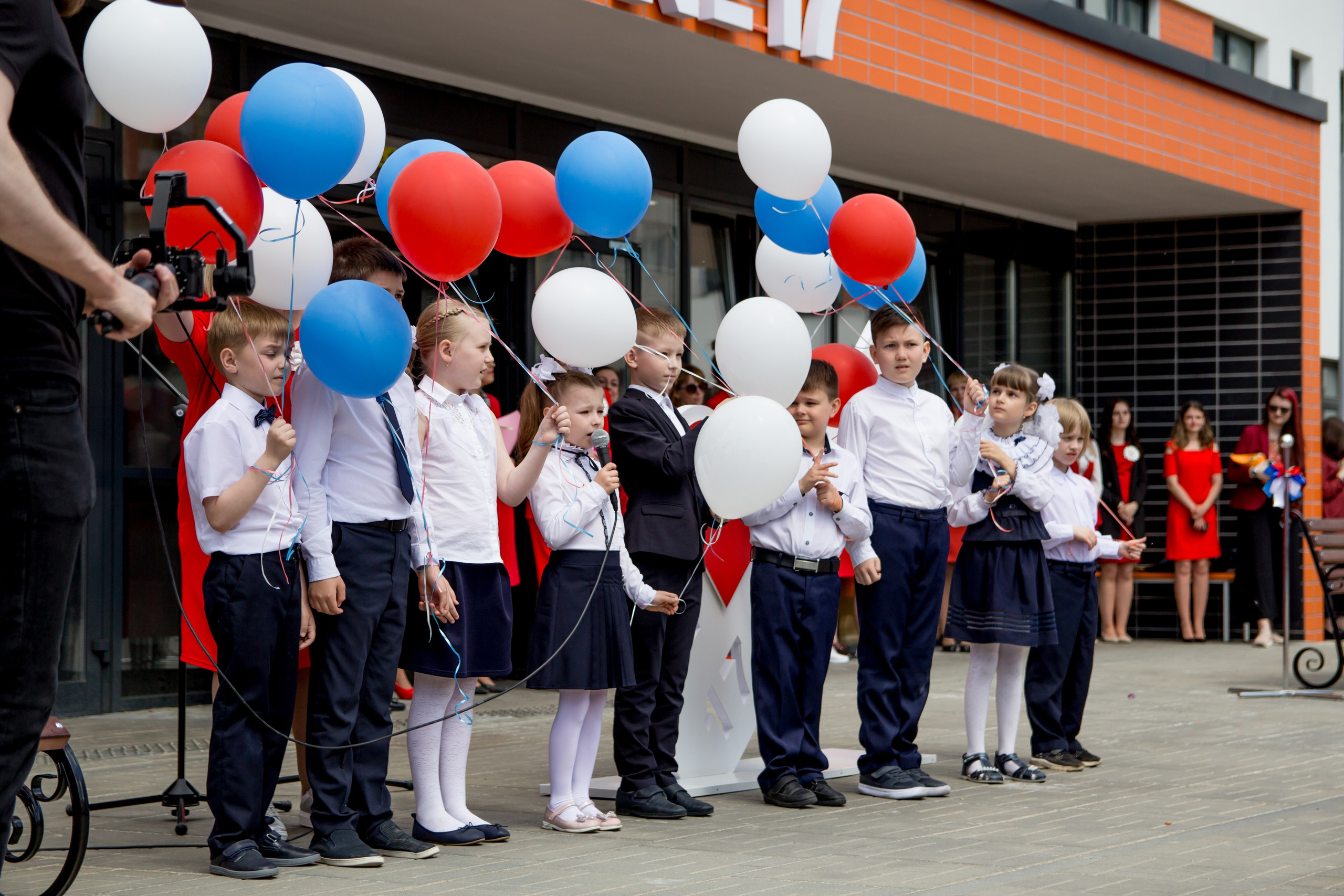 Съемки школьных мероприятий. ФОТКИ! Экспресс-фотосессии в Обнинске