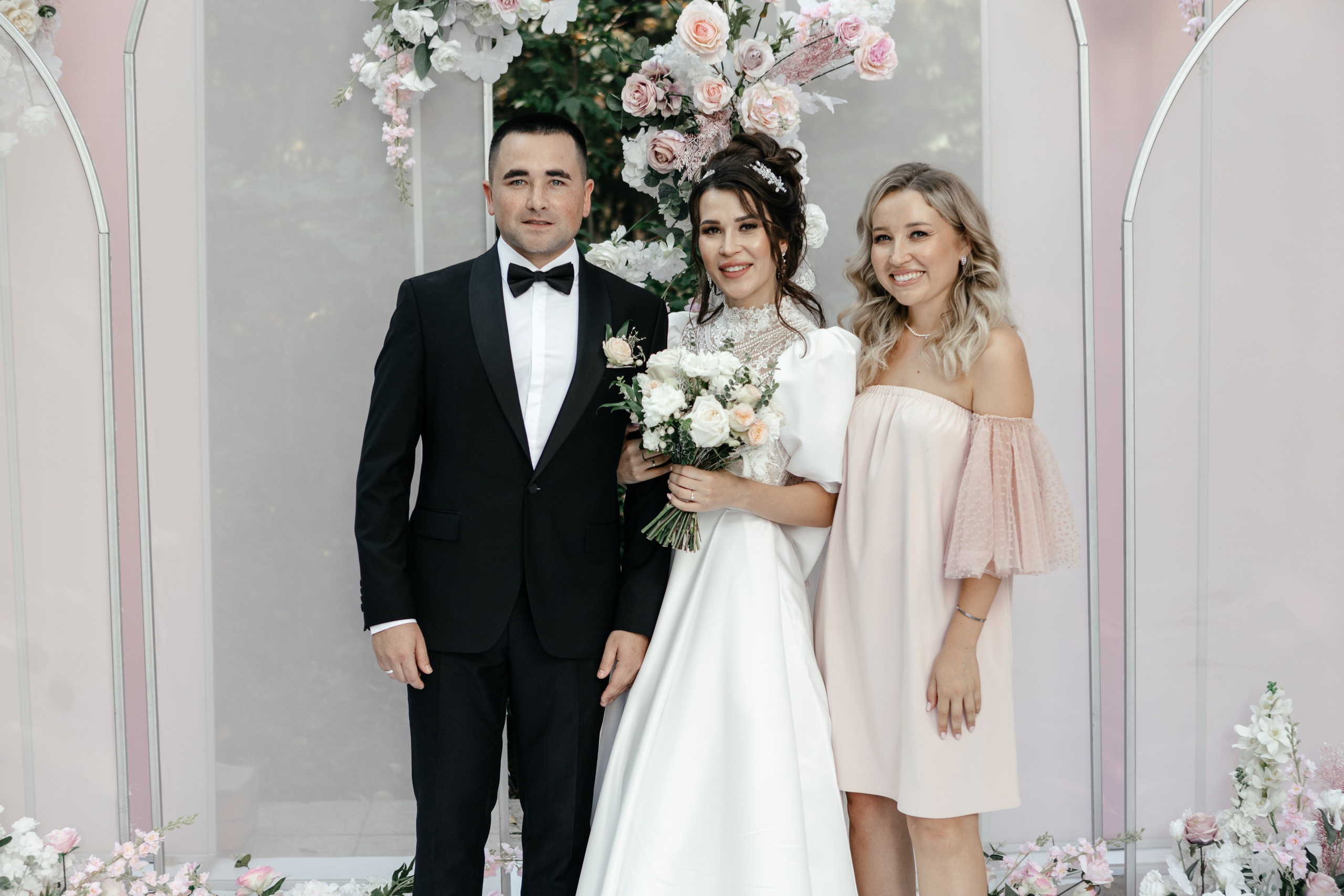 Свадебный фотограф Уфа — Руслан ГабдлисламовЖивые эмоции, красивые кадры, воспоминания на всю жизнь.Работаю по всей Республике Башкортоста. Свадебный фотограф Уфа Руслан Габдлисламов