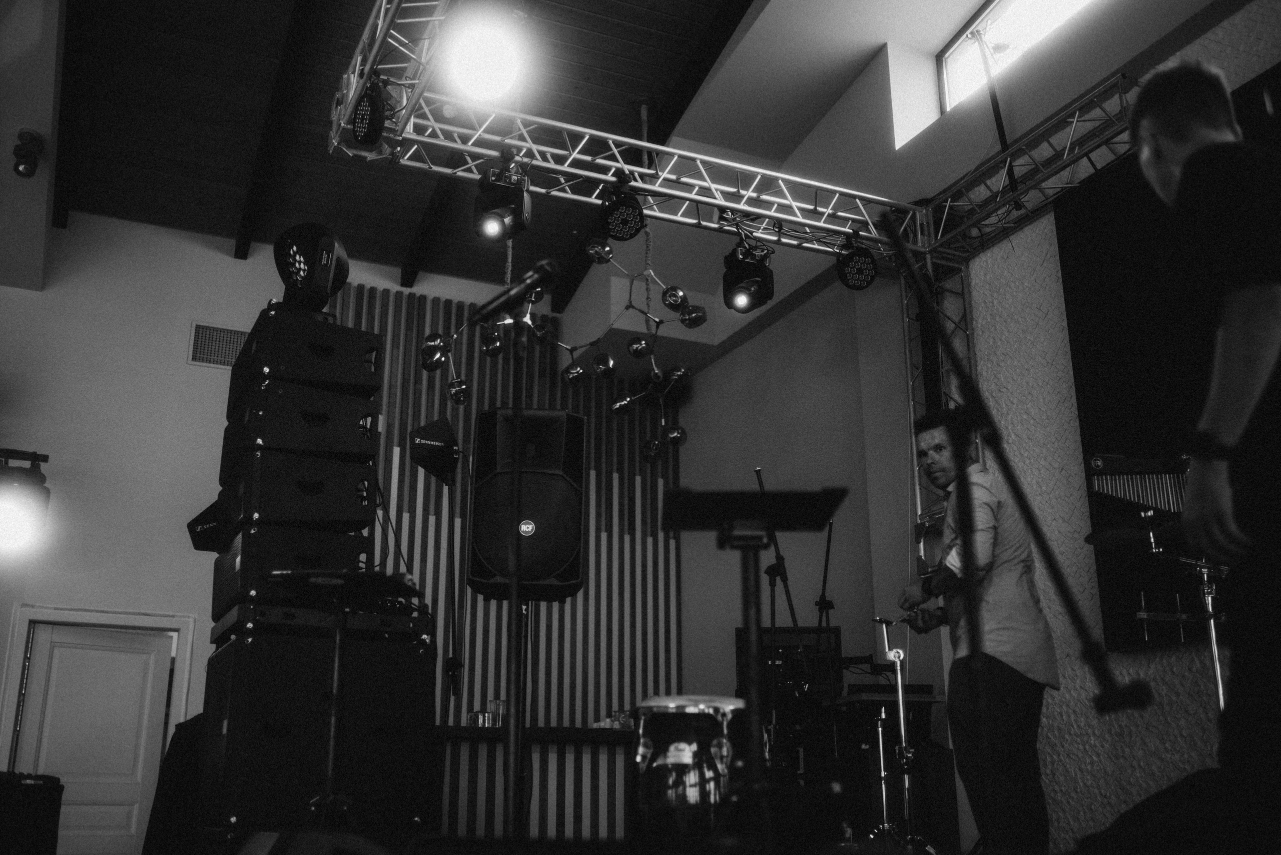 Кавер группа «Friends» soundcheck| ресторан «ШатоПино». Фотограф Санкт-Петербург, Новороссийск