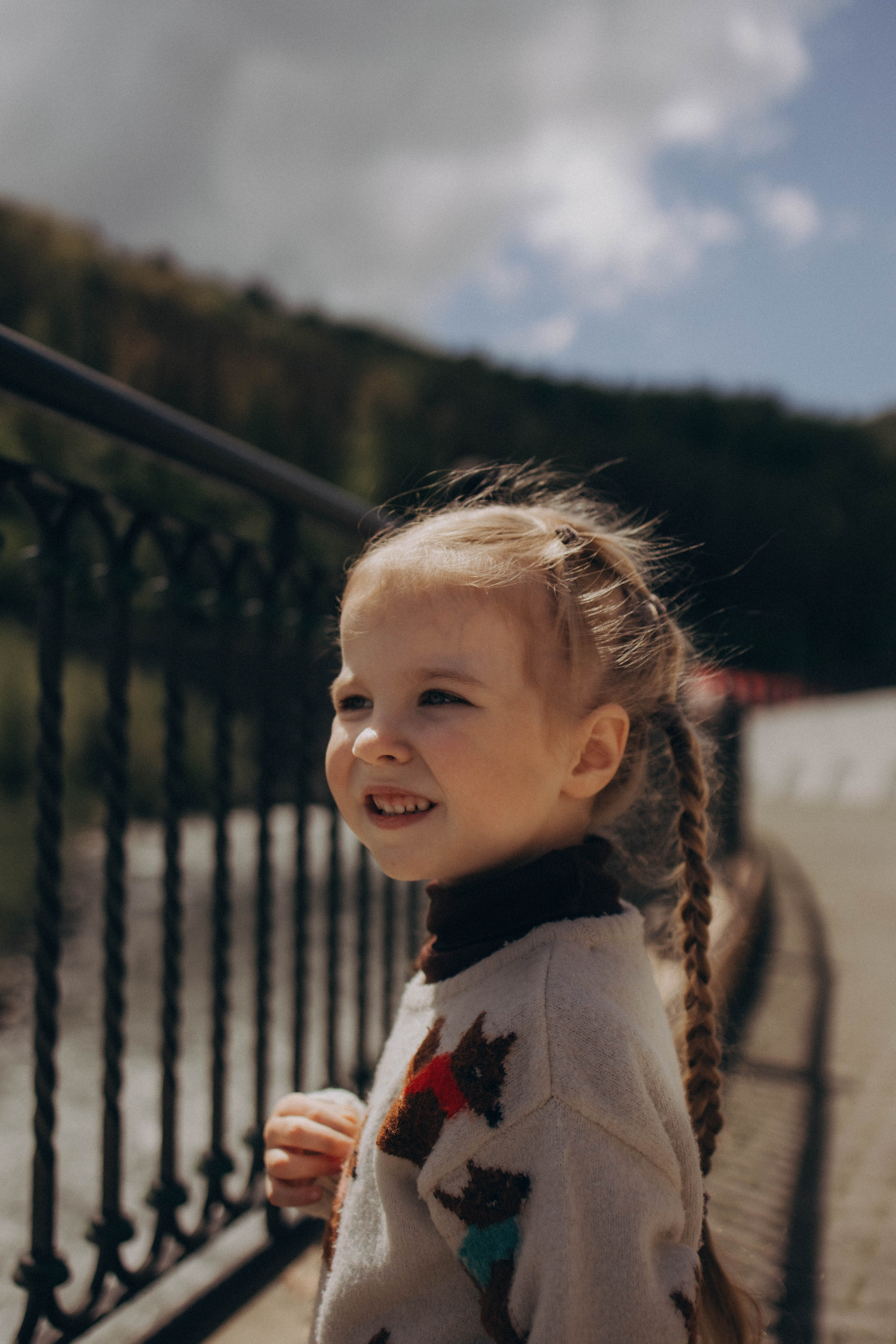 Красная поляна_весна 2025 г. Фотограф lifestylе в Москве Пшеничная Анастасия