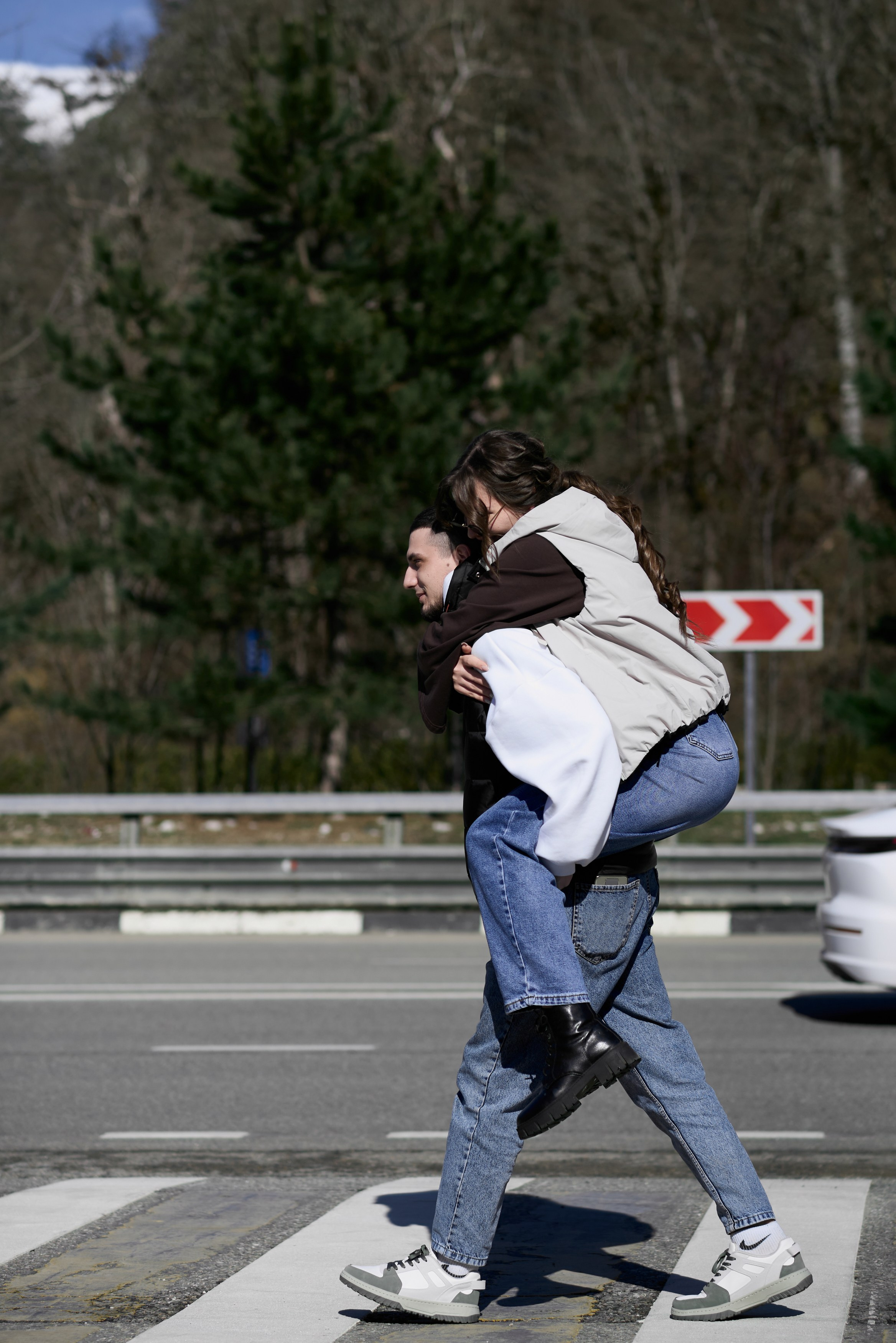 Красивые love-story фотосессии в Сочи, Адлере, Красной поляне, Розе Хутор. Фотограф для женщин и мужчин, контента для бизнеса в Сочи, Адлере, Красной поляне, Розе Хутор