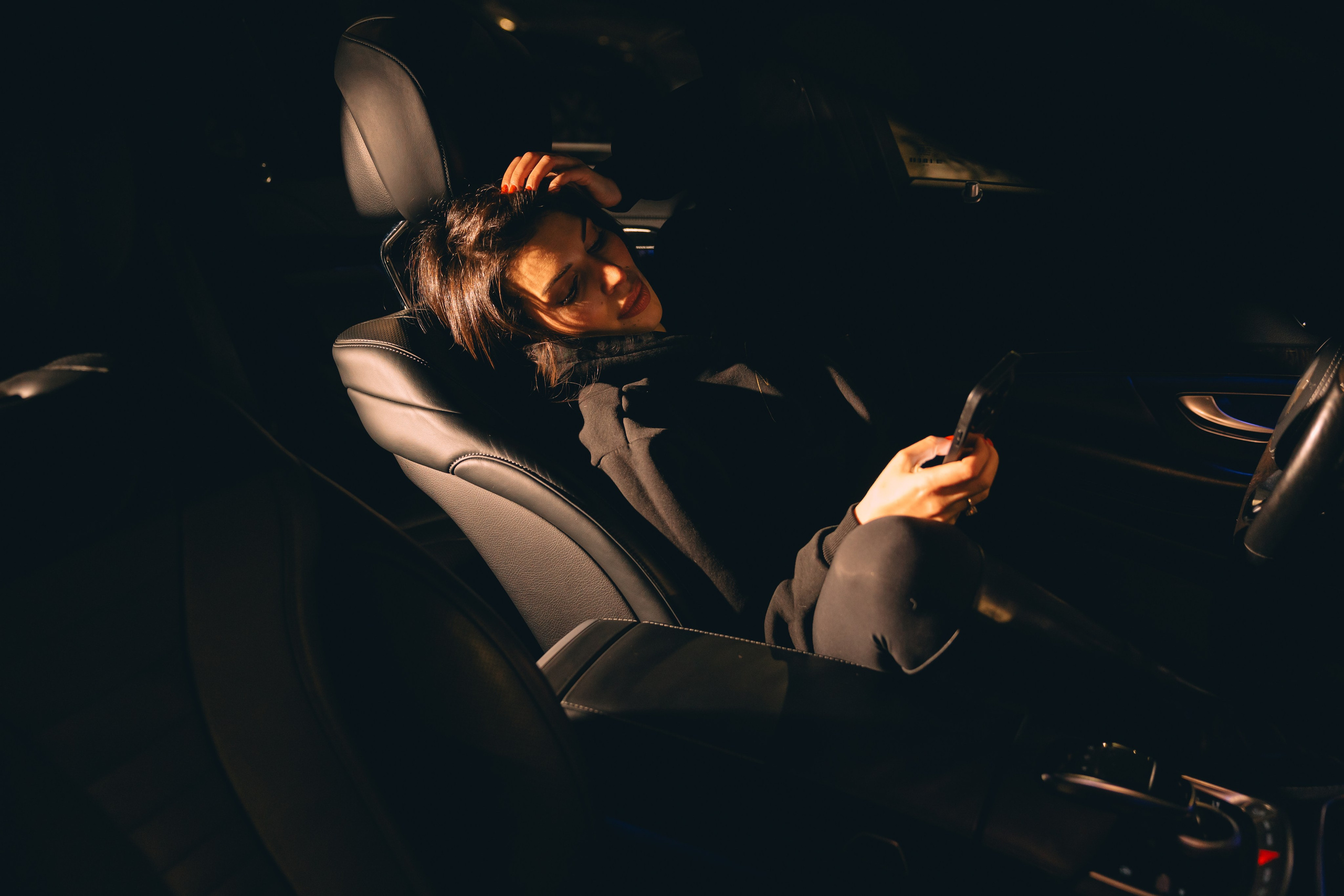 МАРИНА. Я фотограф из Москвы к Вашим услугам