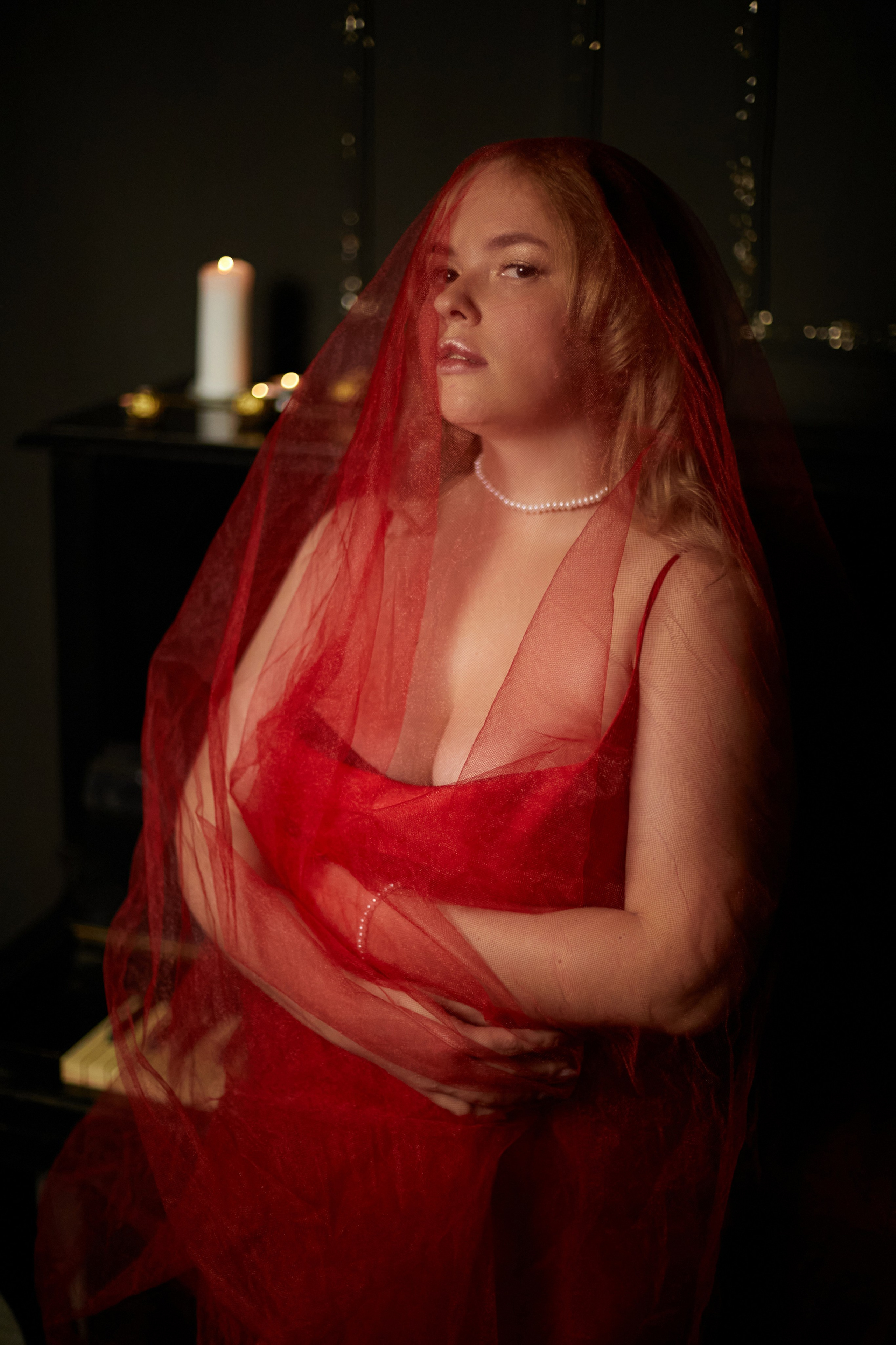 «Красное платье, темный шоколад». Свадебный и креативный фотограф в ЮФО и МСК