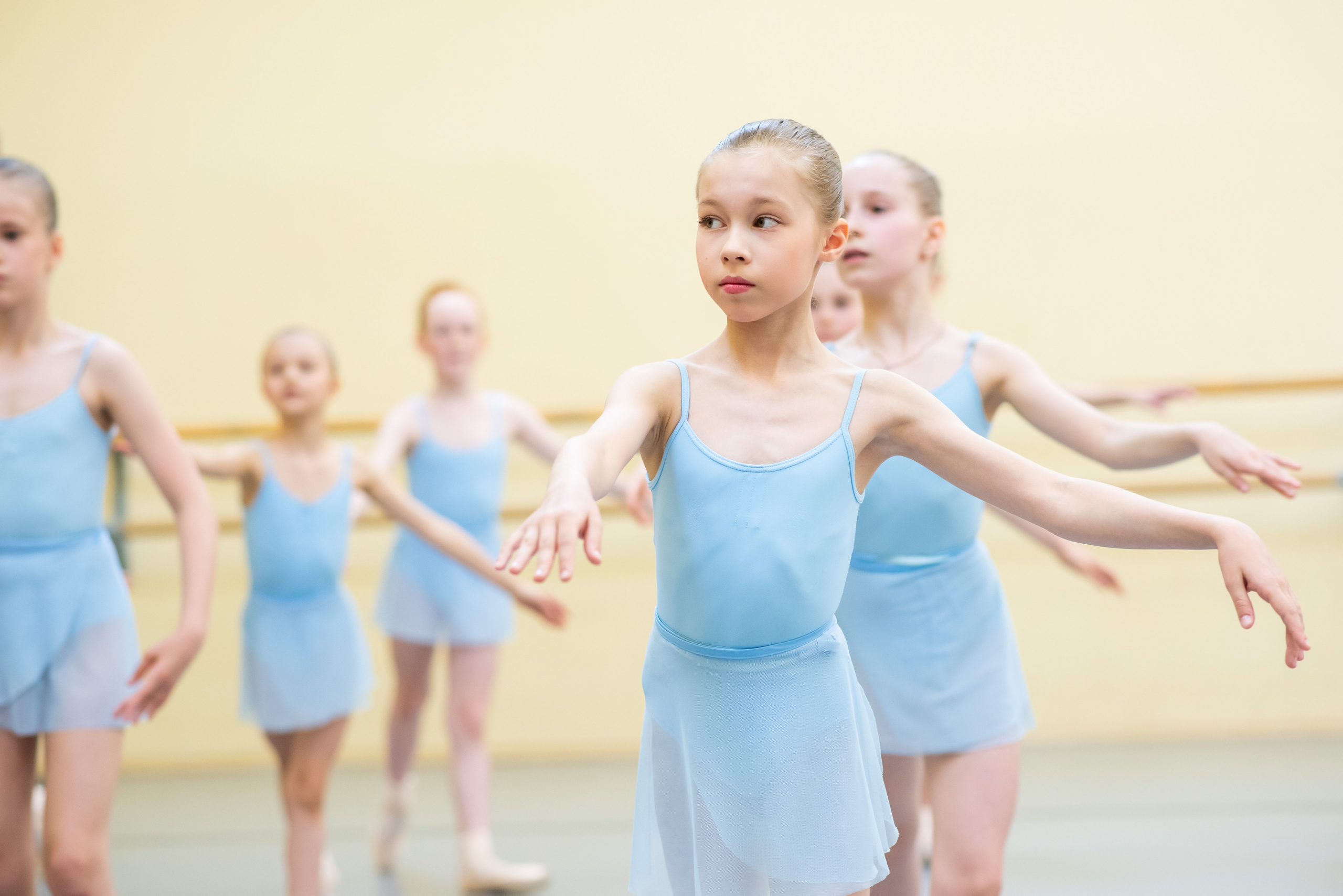 Открытый урок в театре балета «Щелкунчик». Выпускные альбомы в Севастополе, Крыму и Екатеринбурге