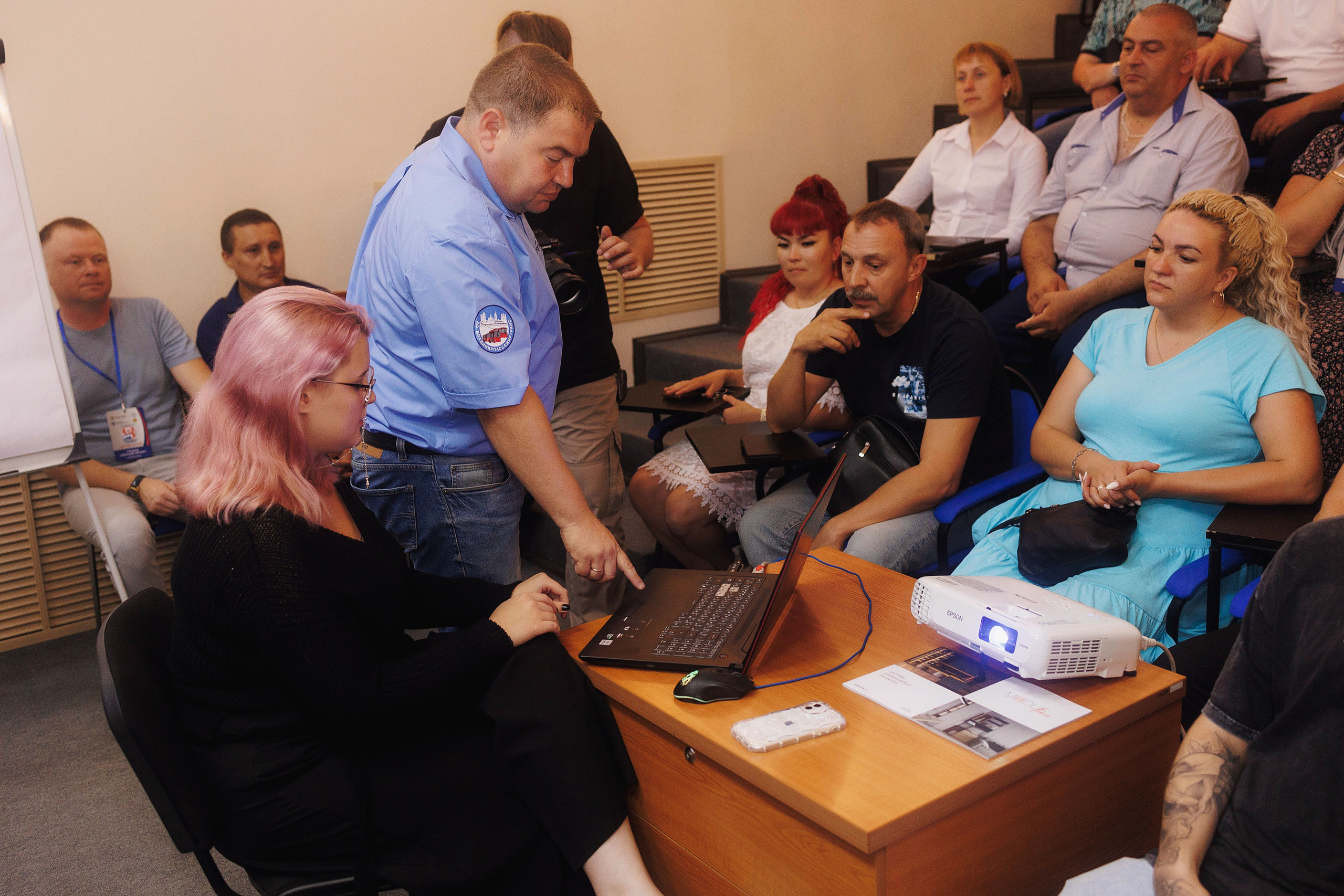 Лучший водитель троллейбуса России — 2024. Портретный и репортажный фотограф в Чебоксарах Андриян Чаркин