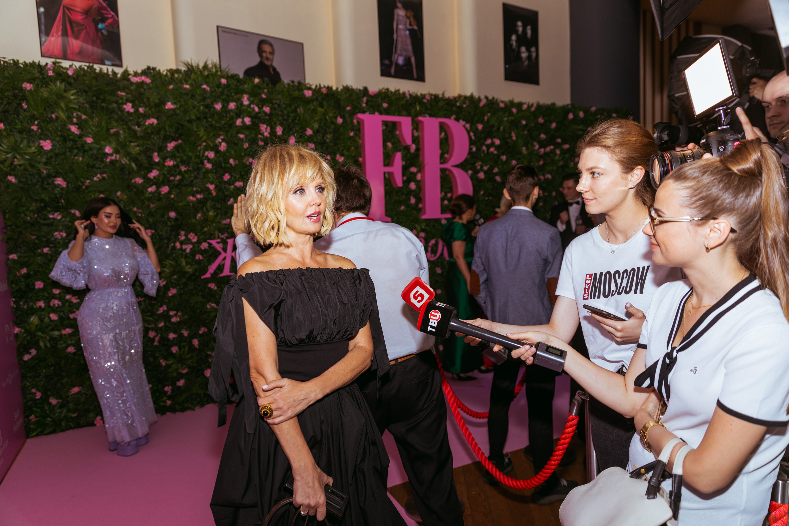 By Fashion Beaty: Женщина года 2022 — ресторан Backstage. Фотограф и Видеограф в Москве Дарья Арсентьева