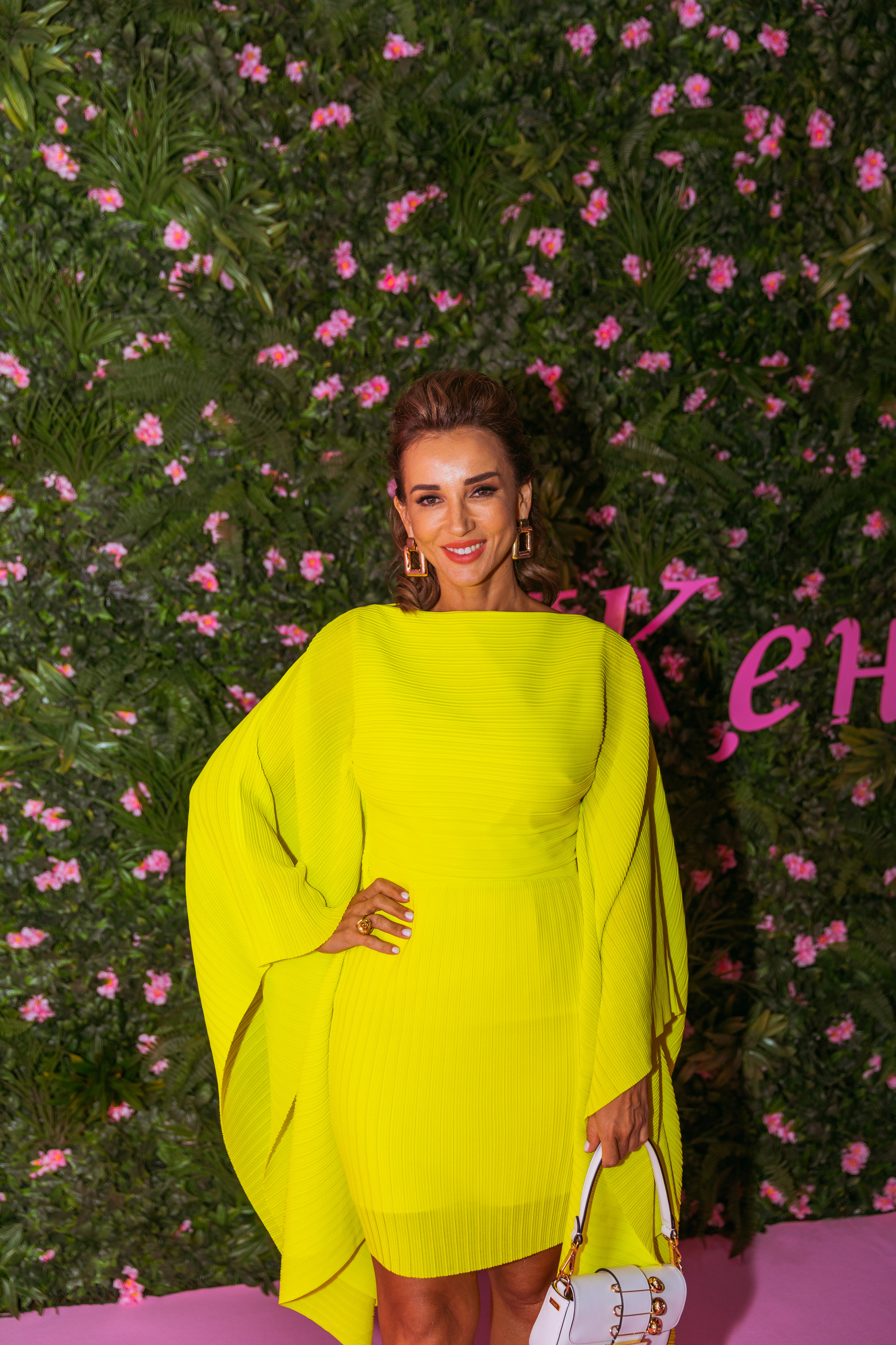 By Fashion Beaty: Женщина года 2022 — ресторан Backstage. Фотограф и Видеограф в Москве Дарья Арсентьева