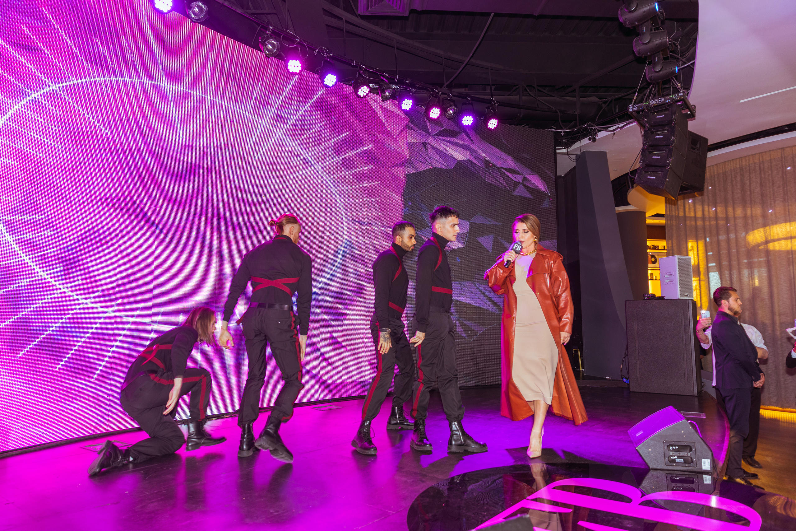 By Fashion Beaty: Женщина года 2022 — ресторан Backstage. Фотограф и Видеограф в Москве Дарья Арсентьева