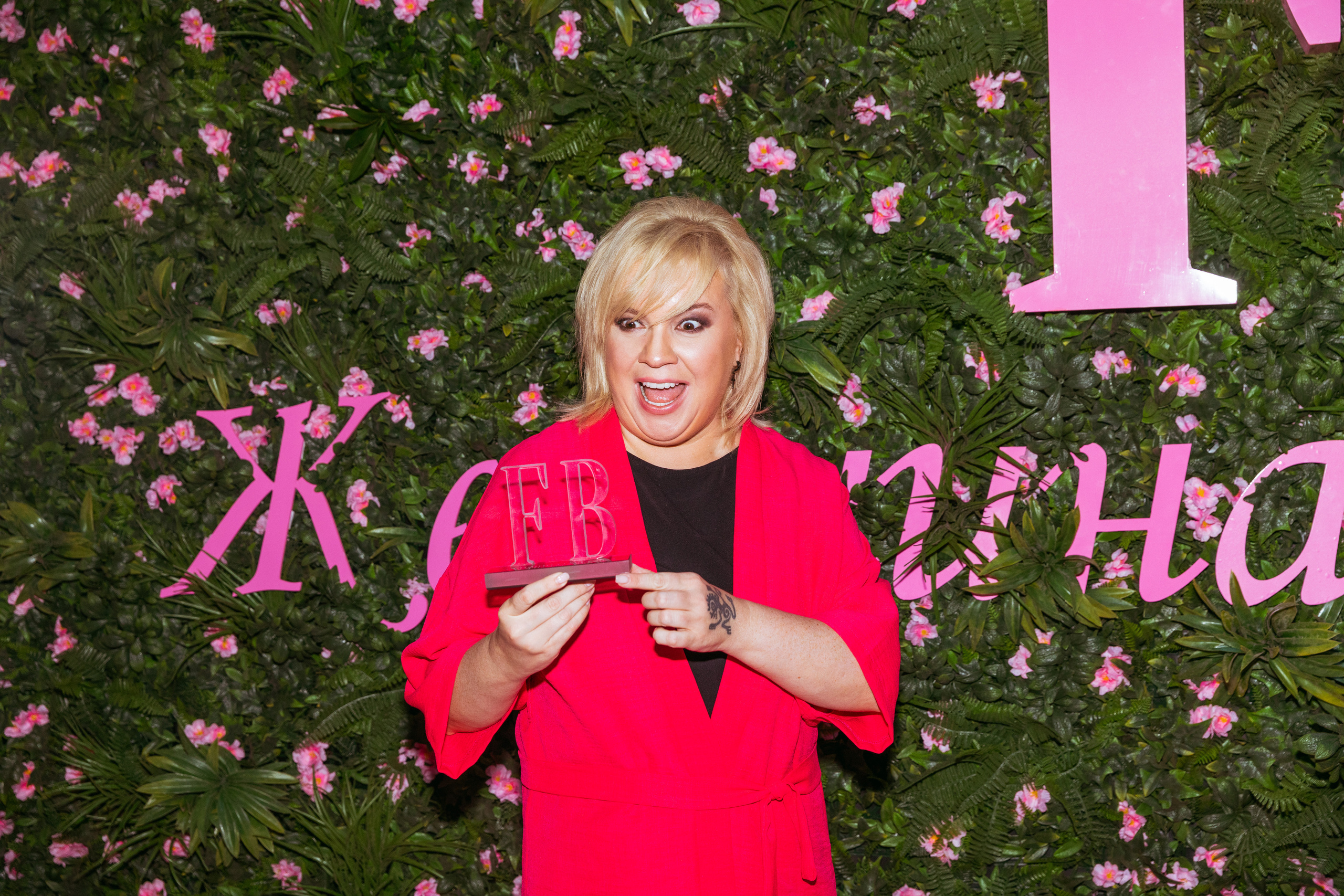 By Fashion Beaty: Женщина года 2022 — ресторан Backstage. Фотограф и Видеограф в Москве Дарья Арсентьева