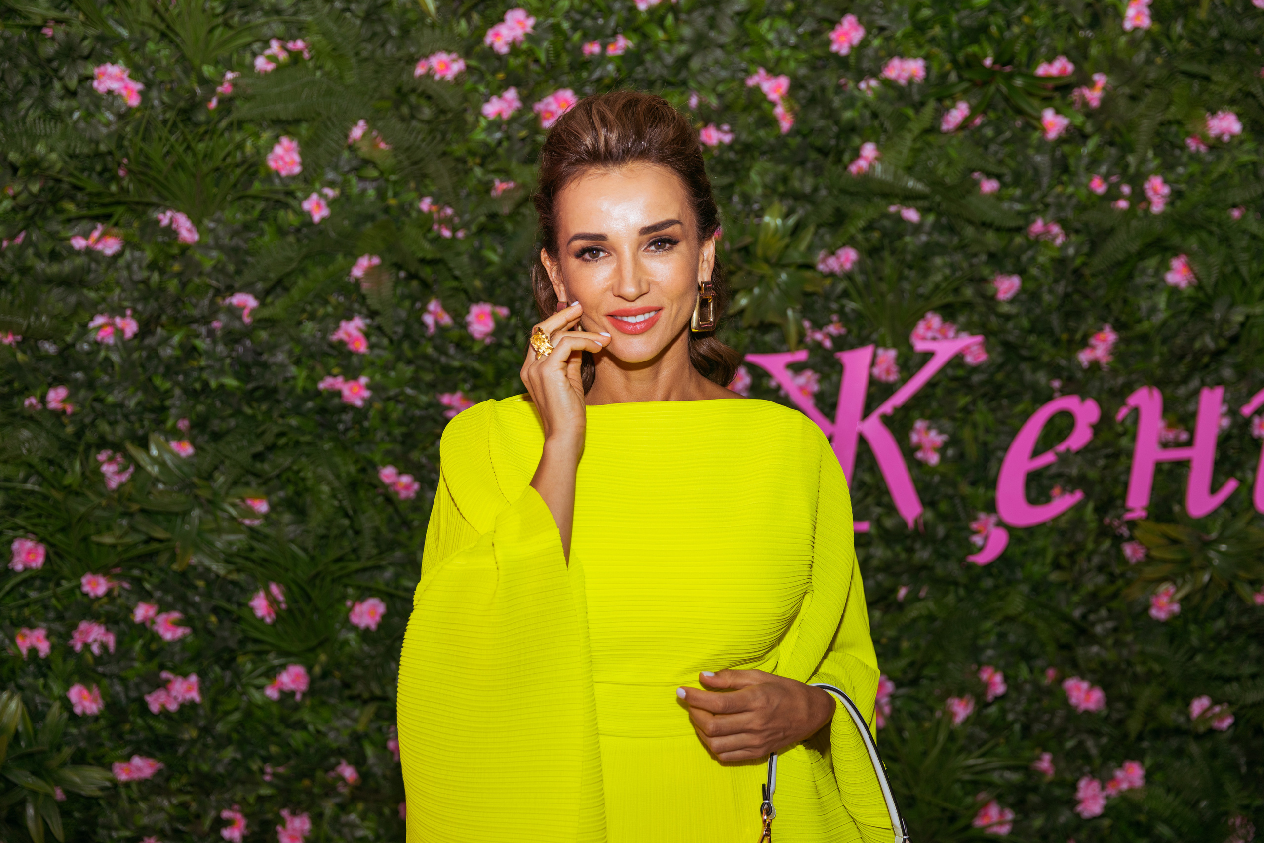 By Fashion Beaty: Женщина года 2022 — ресторан Backstage. Фотограф и Видеограф в Москве Дарья Арсентьева