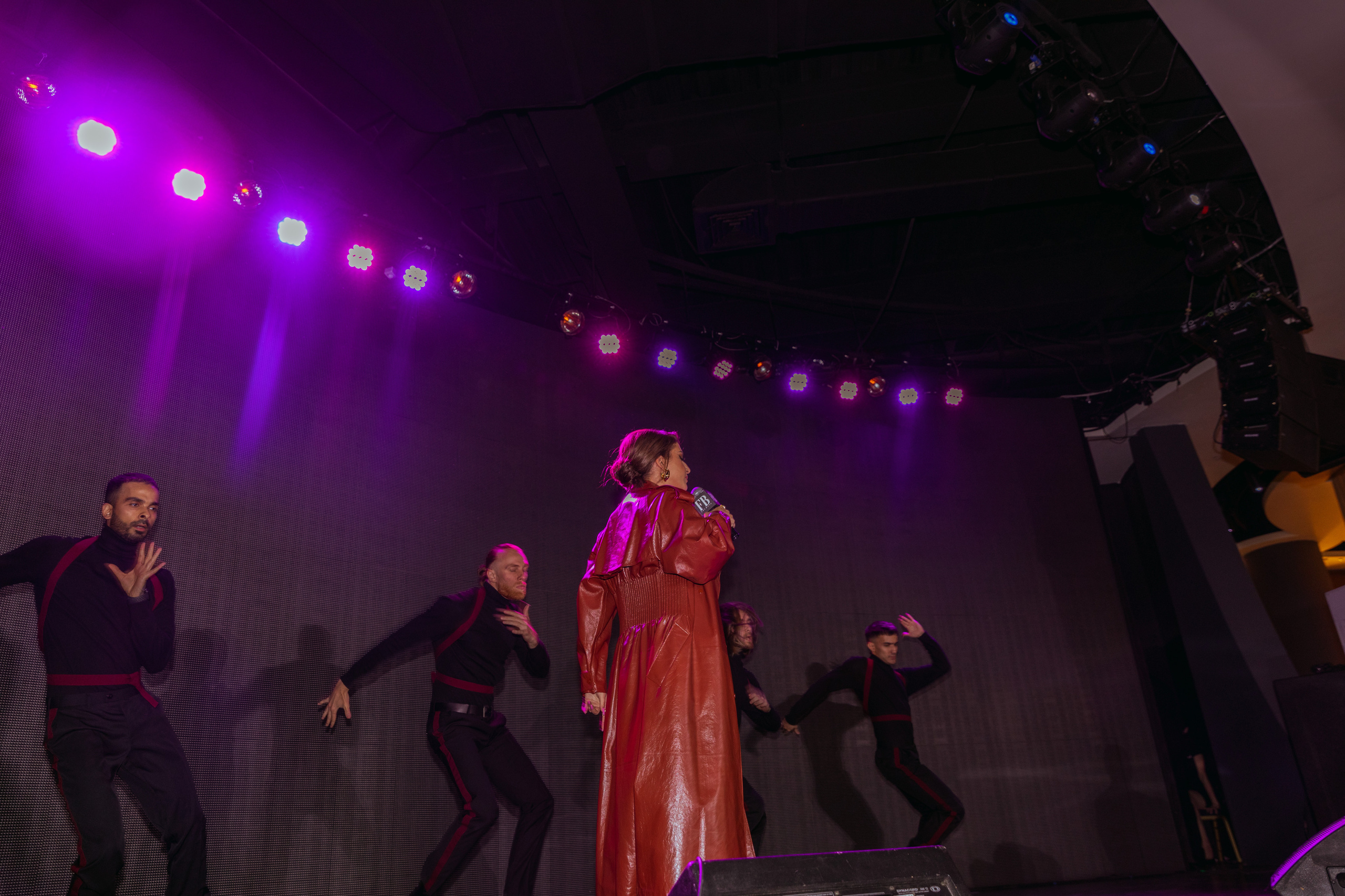 By Fashion Beaty: Женщина года 2022 — ресторан Backstage. Фотограф и Видеограф в Москве Дарья Арсентьева