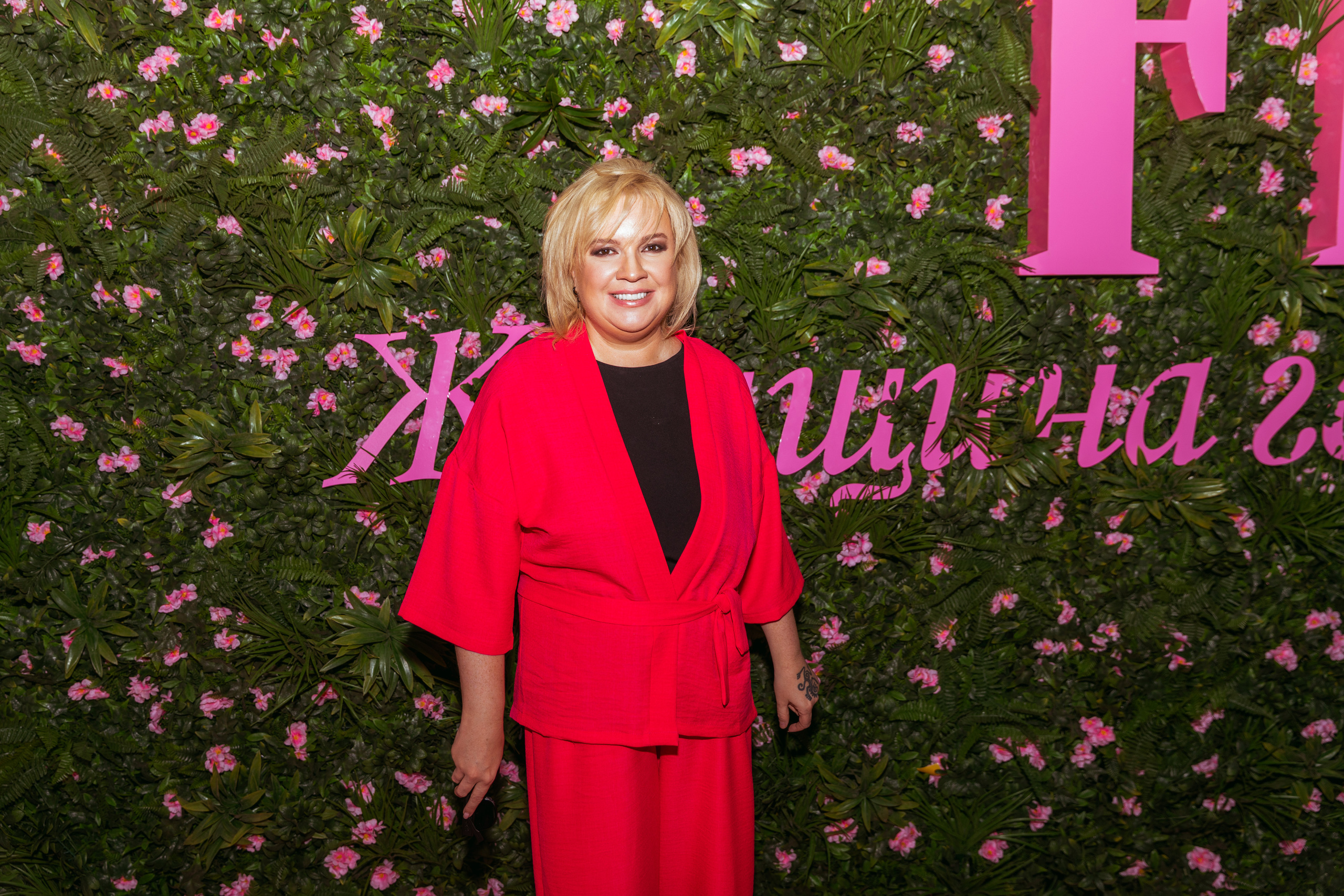 By Fashion Beaty: Женщина года 2022 — ресторан Backstage. Фотограф и Видеограф в Москве Дарья Арсентьева