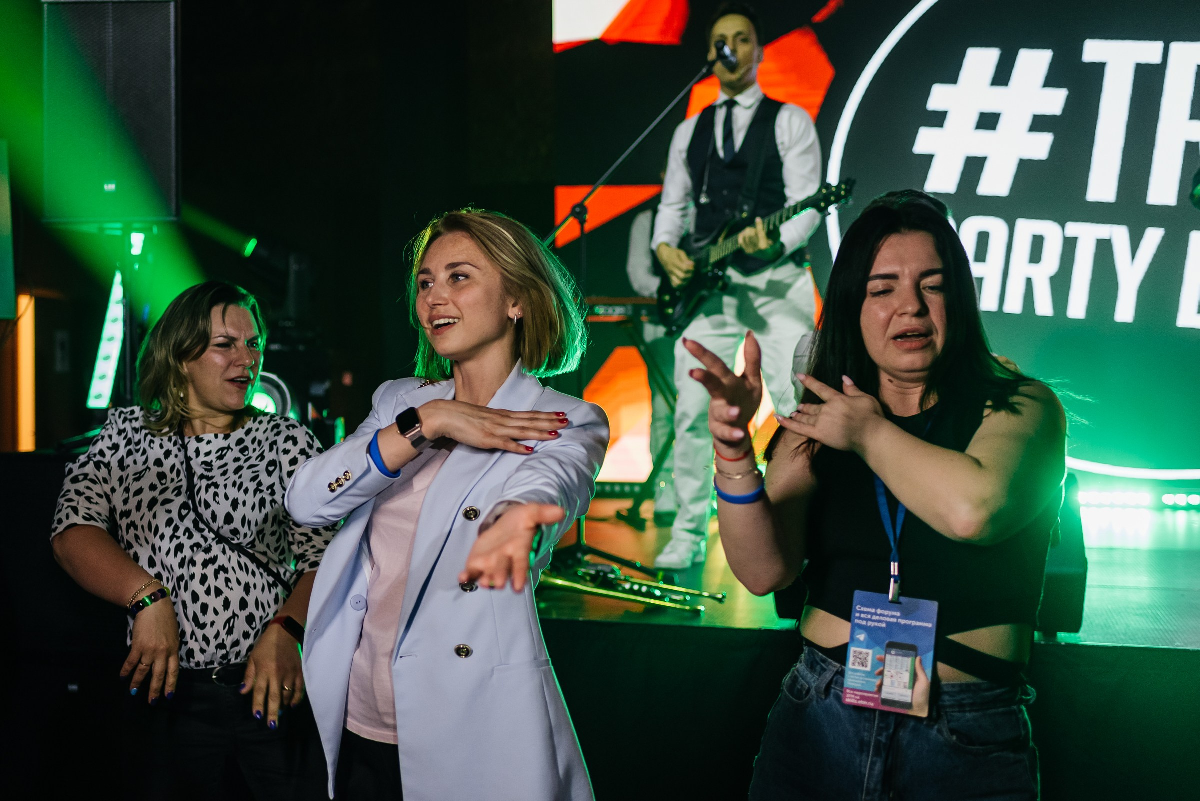 Репортажная фотосъёмка в Брусницын Холле. Свадебный фотограф в Санкт-Петербурге Венера Ахметова