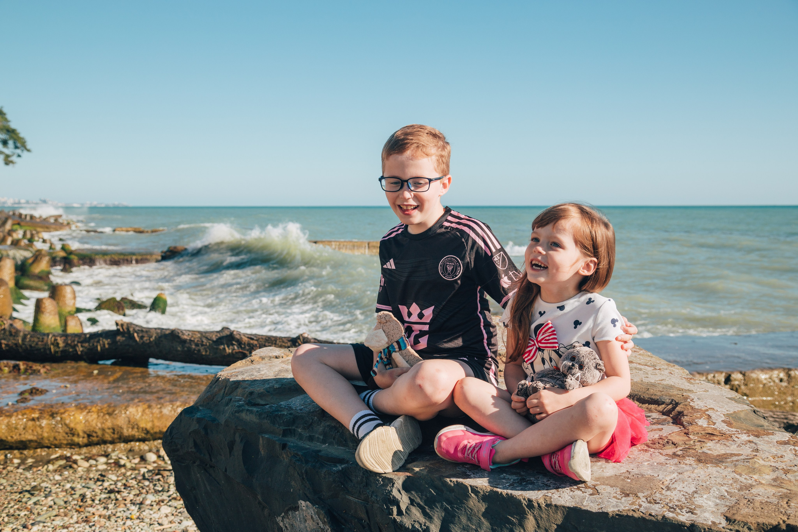 Наташа с детками на Красном Штурме (Сочи. Май 2025 г.). Фотограф Сочи, Адлер, Красная Поляна — Вероника Радченко