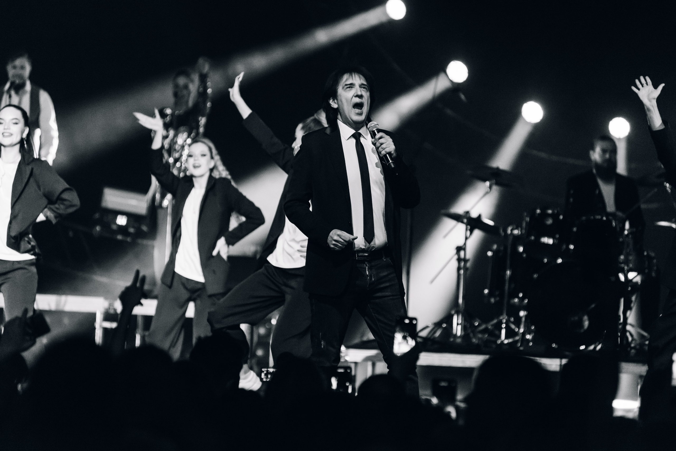 Дискотека 80-90-2000х — «Имена на все времена», Крокус Сити Холл. Бренд-фотограф для экспертов и блогеров в Москве Влада Горбовская