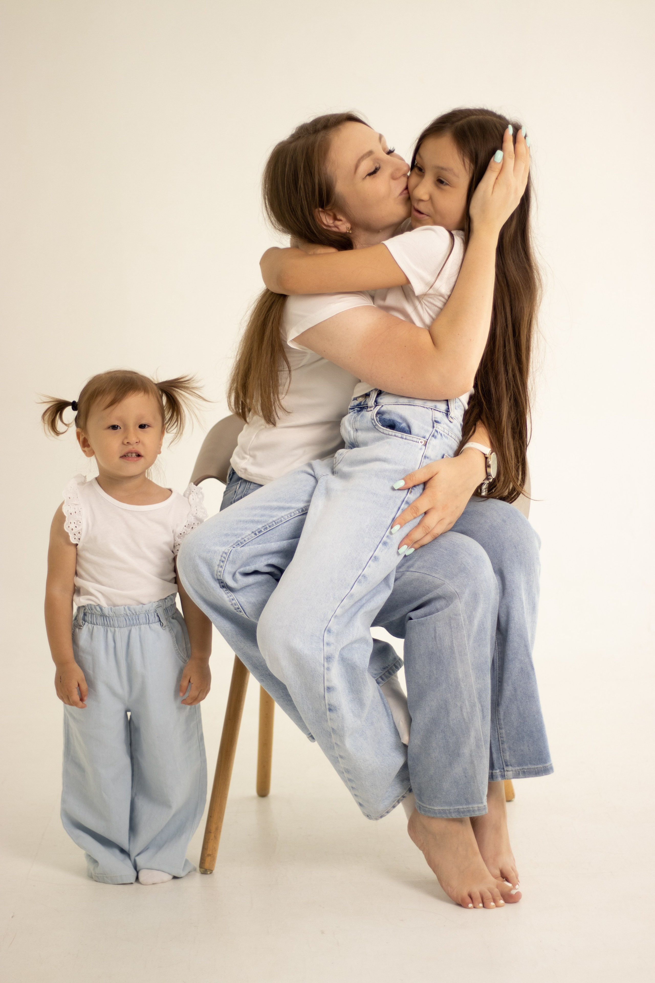 Студийная фотосессия. Фотограф в Астане, индивидуальная, семейная, домашняя фотосессия