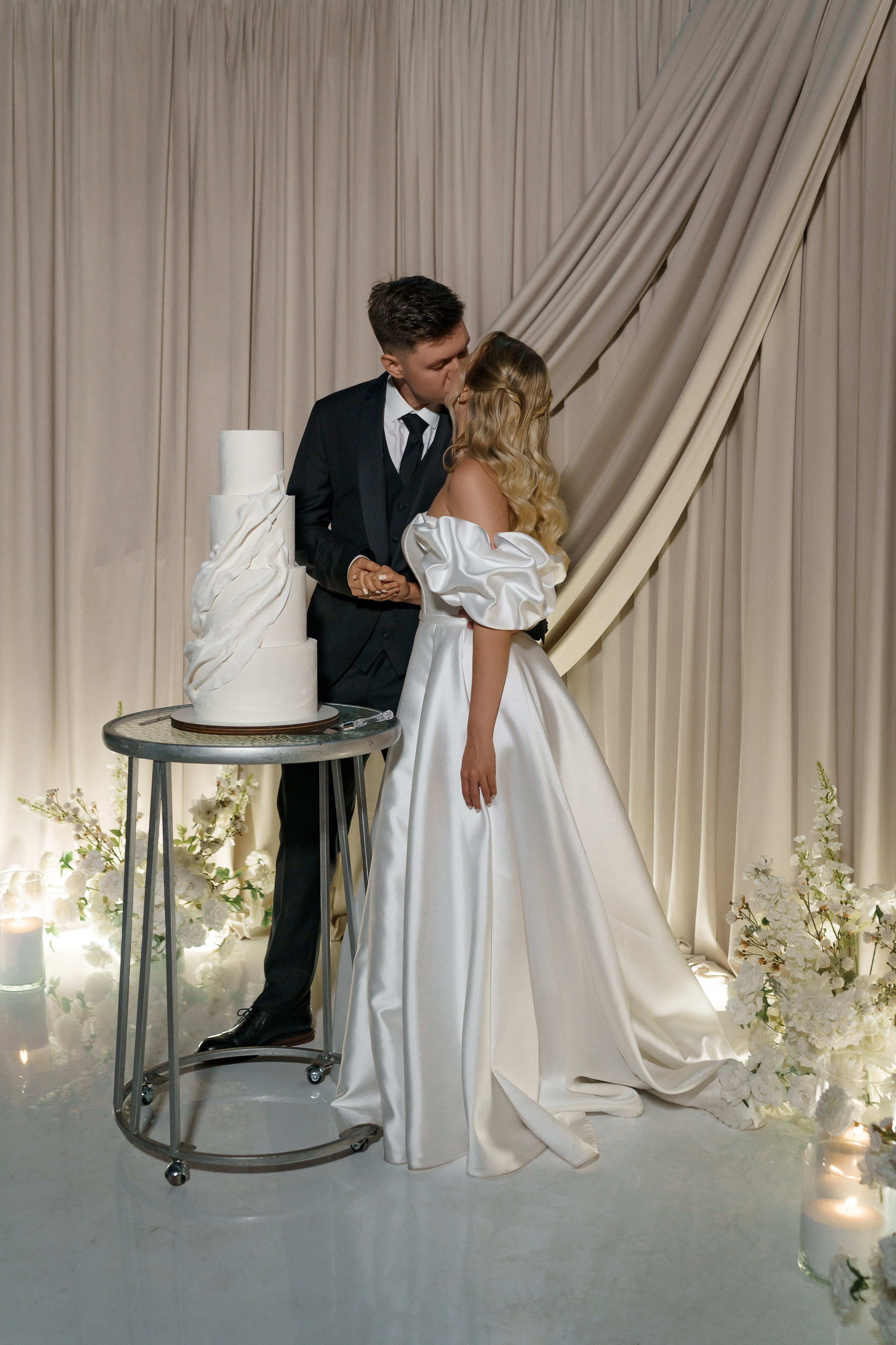 Денис и Анастасия. Свадебный и семейный фотограф в Алексеевке Марина Купреева