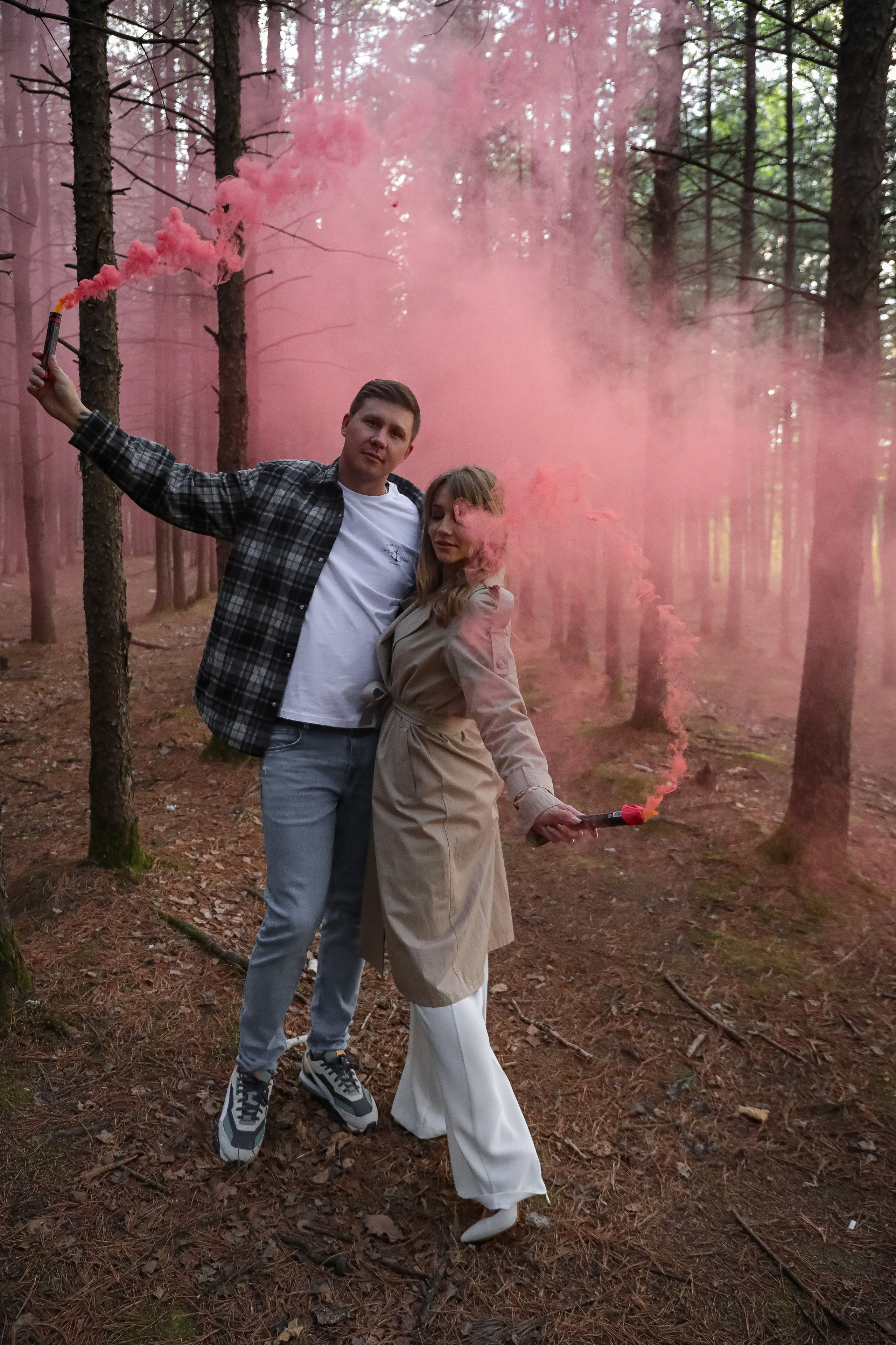 В сосновом лесу. Фотограф г. Хабаровск. Семейные и индивидуальные съёмки