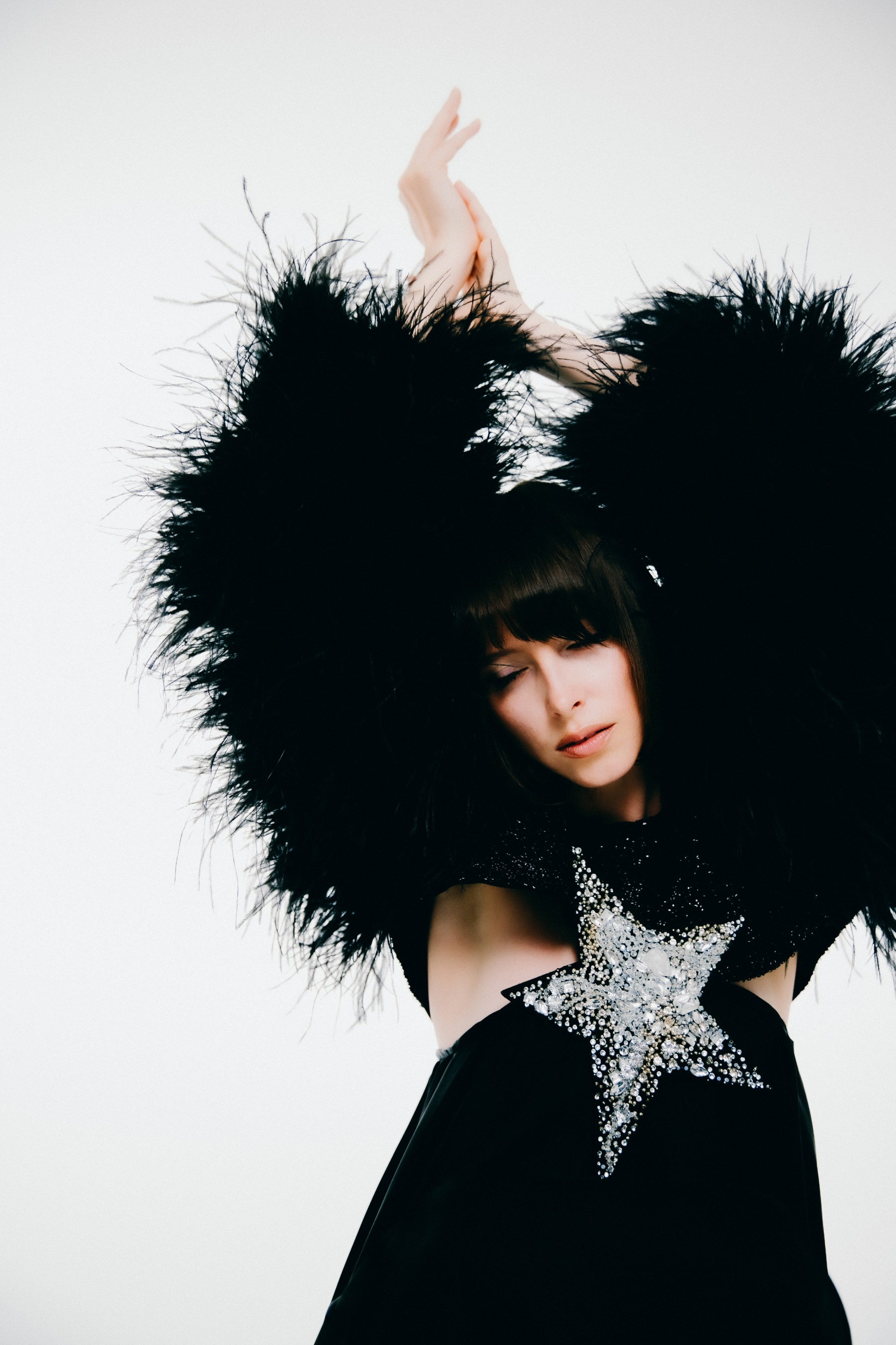 Съёмка для бренда: визуальное усиление вашего имиджа. Профессиональный фотограф звезд, концертов и спортивных событий