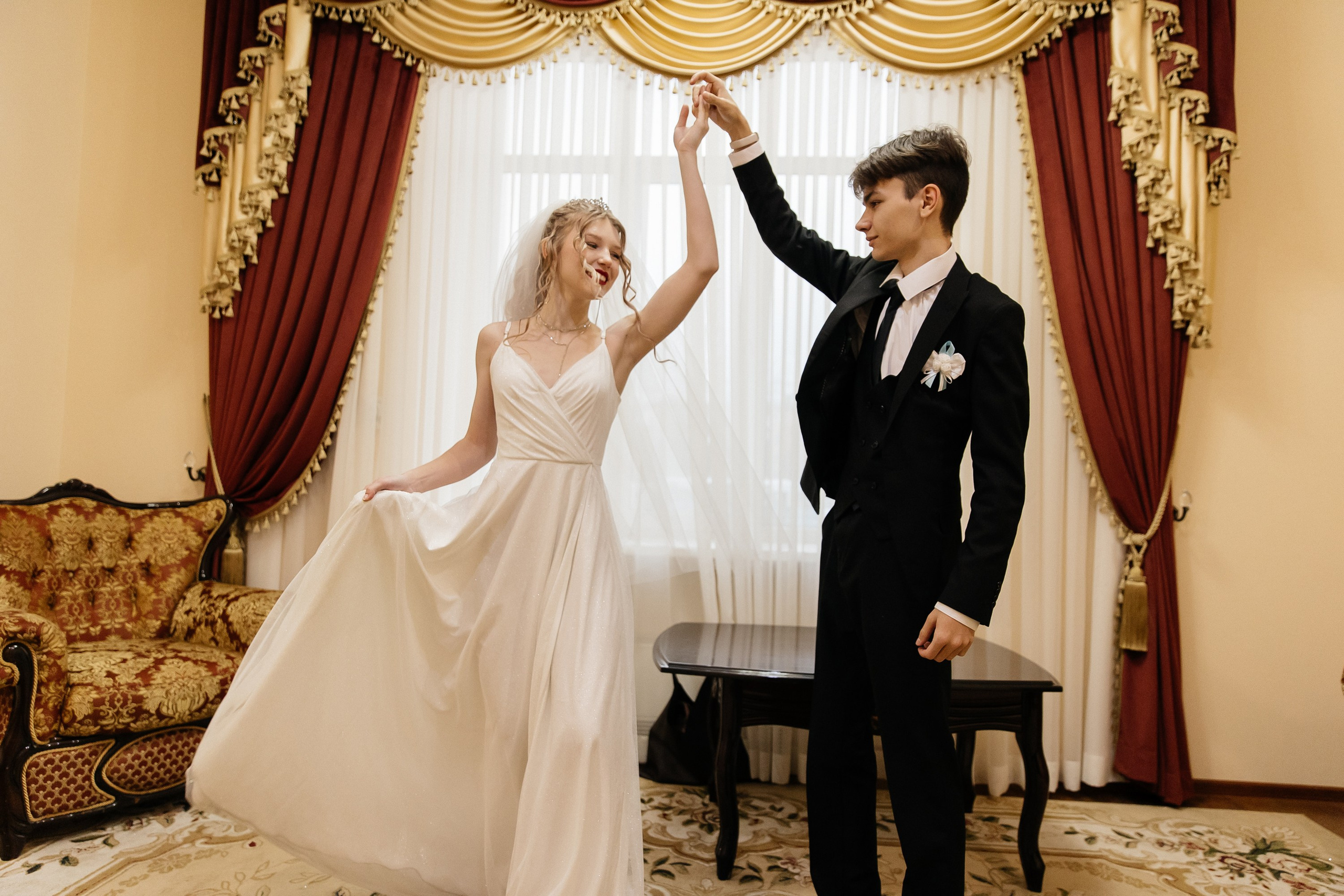 Роспись в Екатерининском зале 04.02.2025. Свадебный и семейный фотограф Виолетта Сидельникова. Краснодар, Россия, Беларусь, Европа