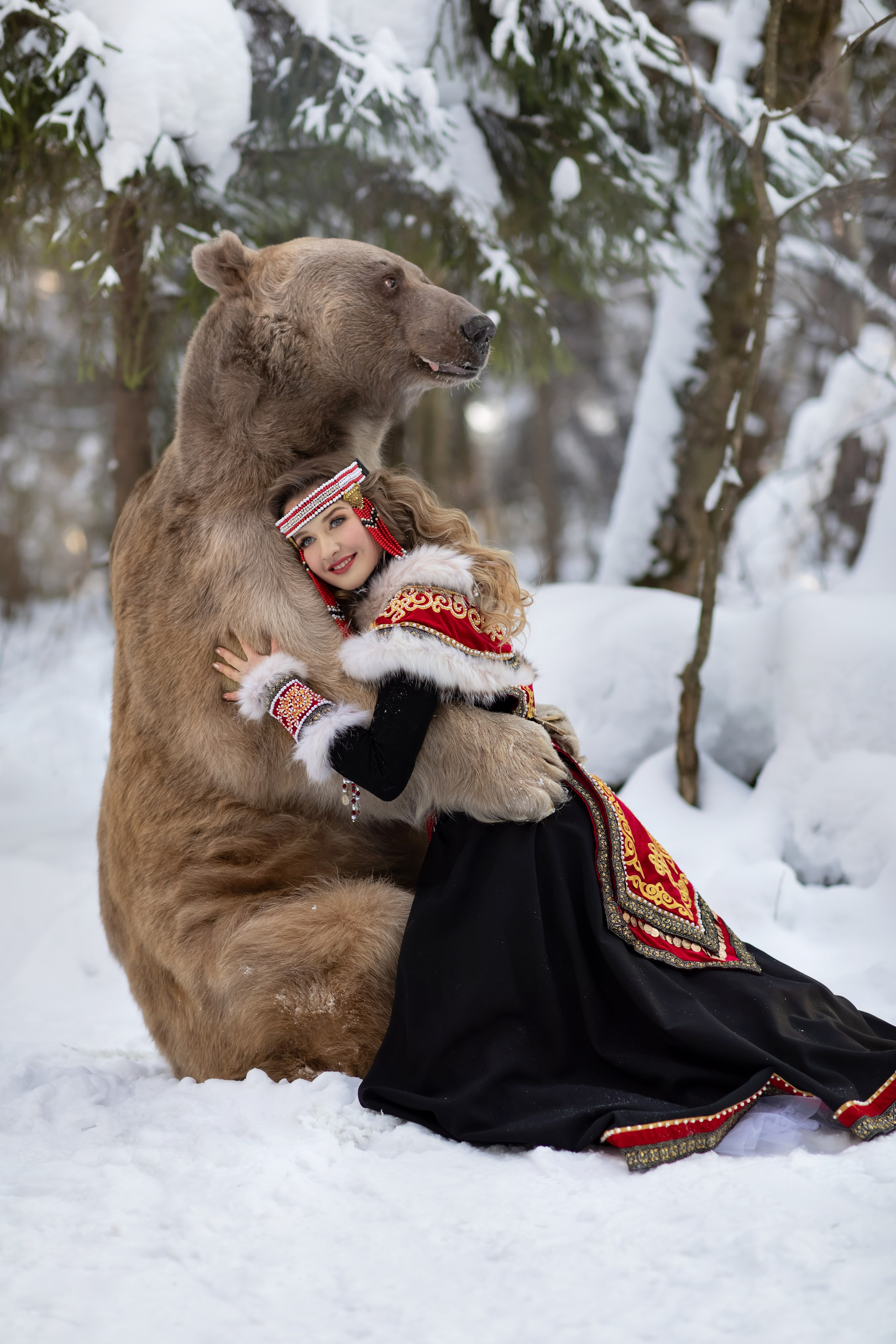 A14. Дизайнер костюмов и украшений, фотограф