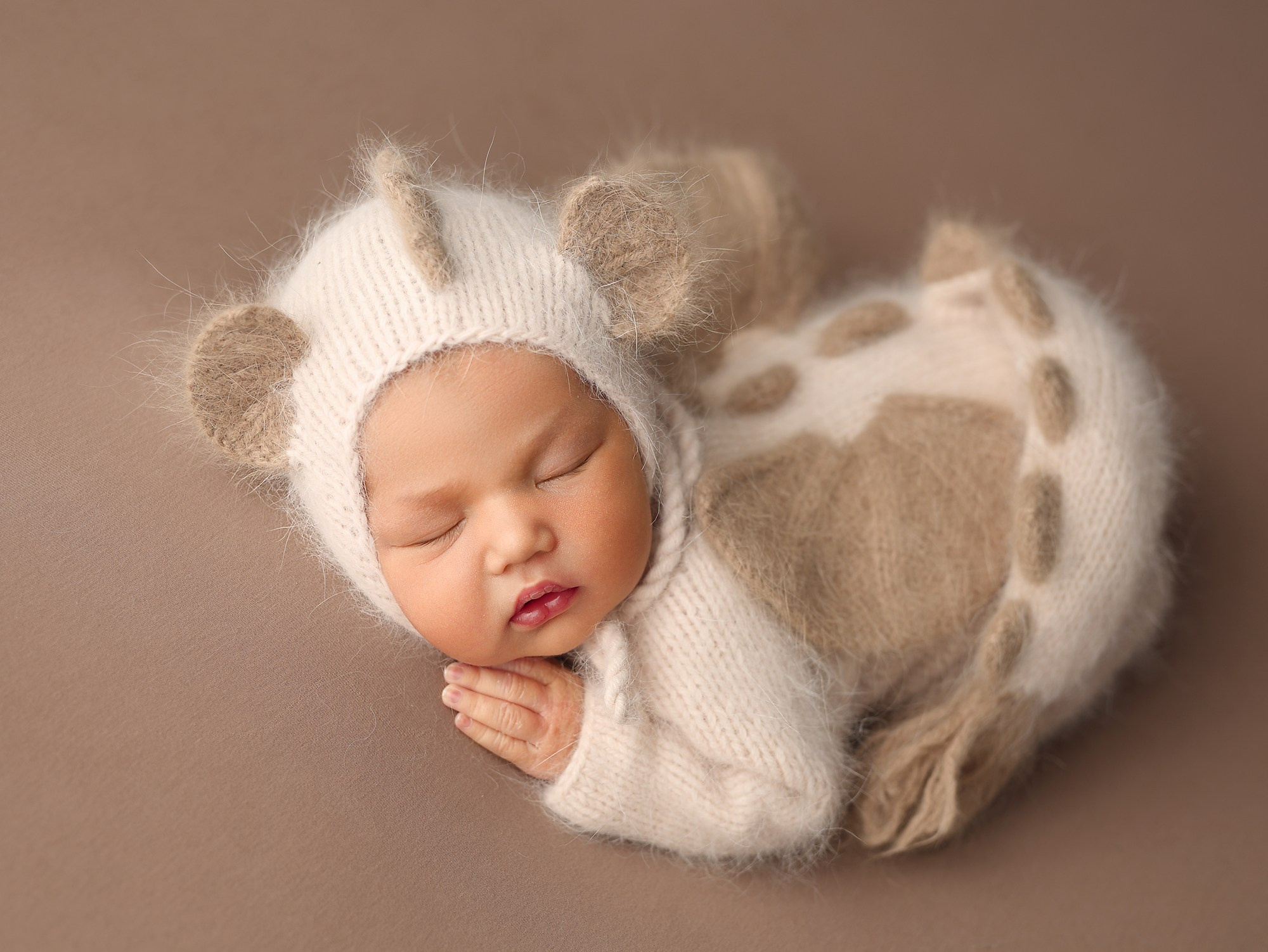 Newborn. Фотограф новорождённых в Казани Нейля Гильмутдинова ньюборн