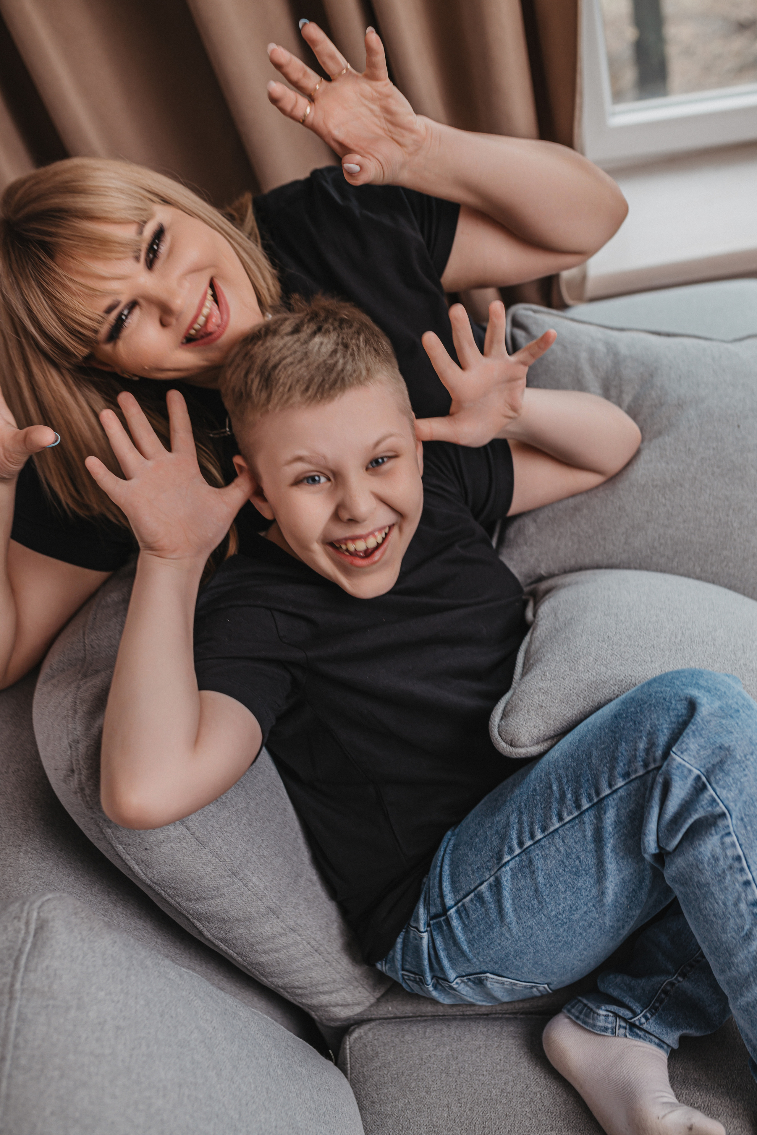 Ольга с сыном. Фотографирую женщин, мужчин и их отношения