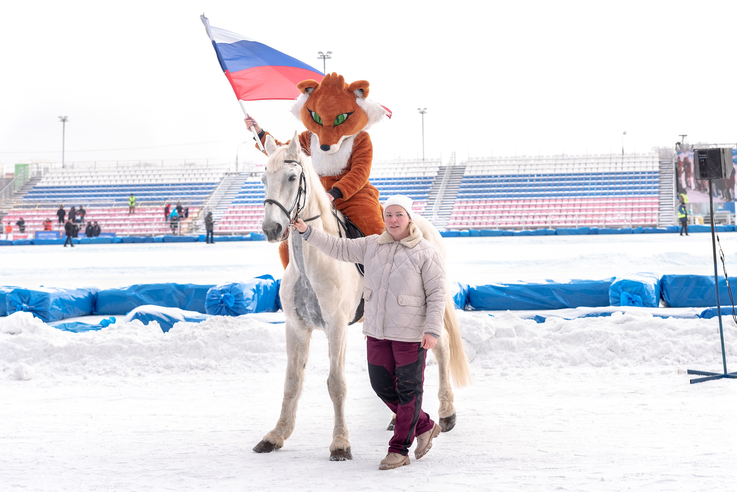 Спидвей. ТЗ (акцент на зрителях, на спонсоре АлфаБанк)