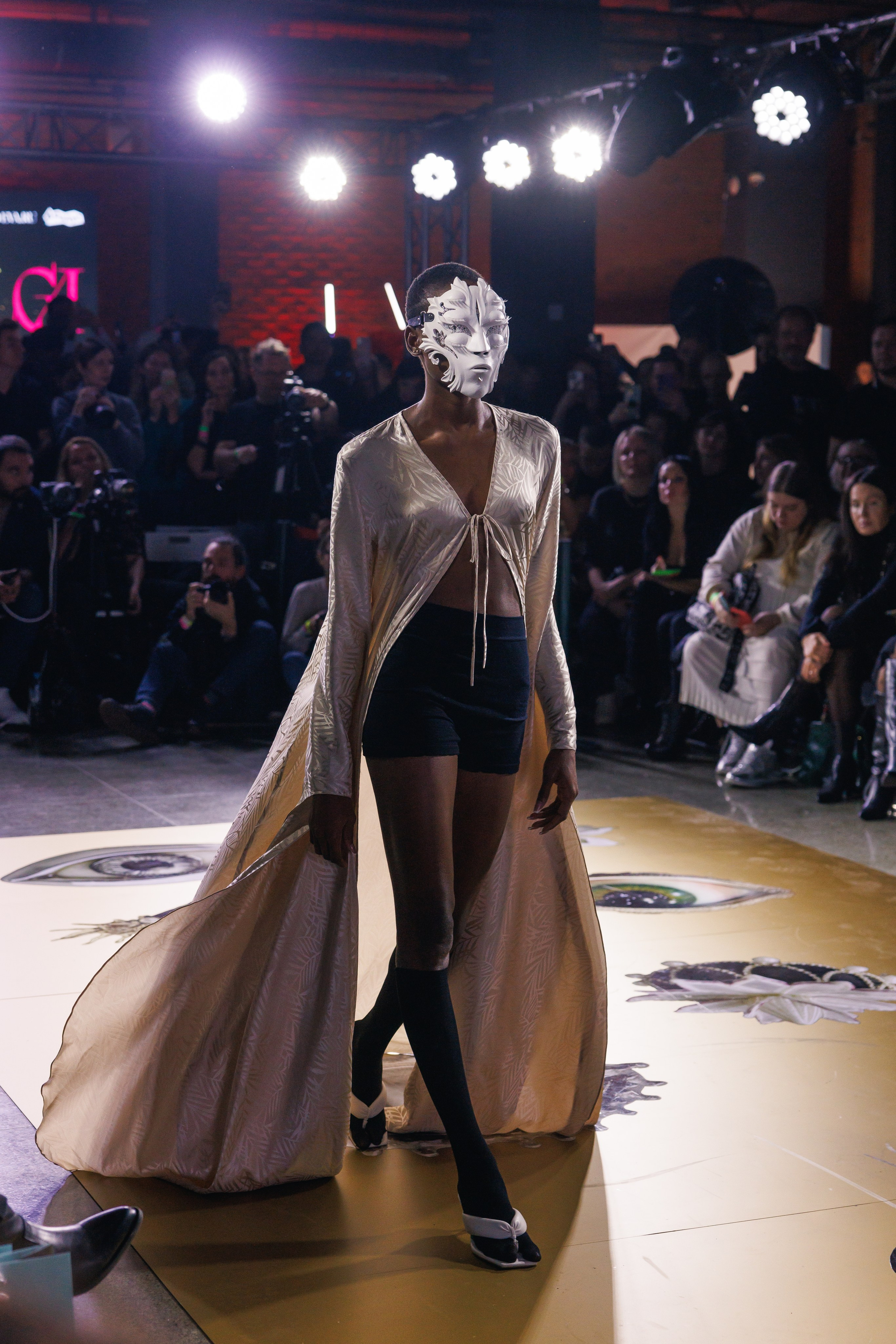 Volga Fashion Week. Профессиональный фотограф в Москве Захар Ишутин