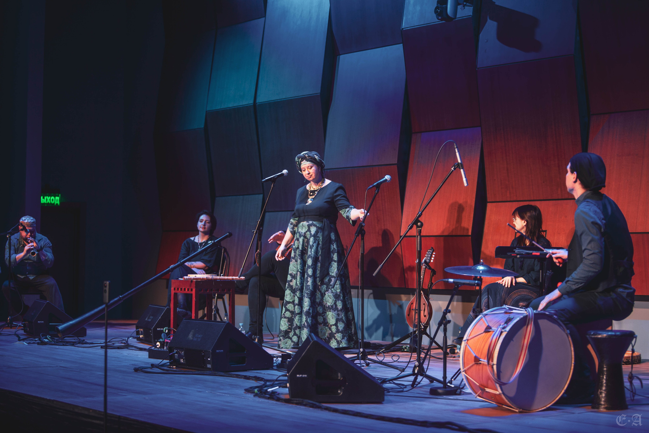 Dara Yara в Московском Международном Доме Музыки. Фотограф Ellairen