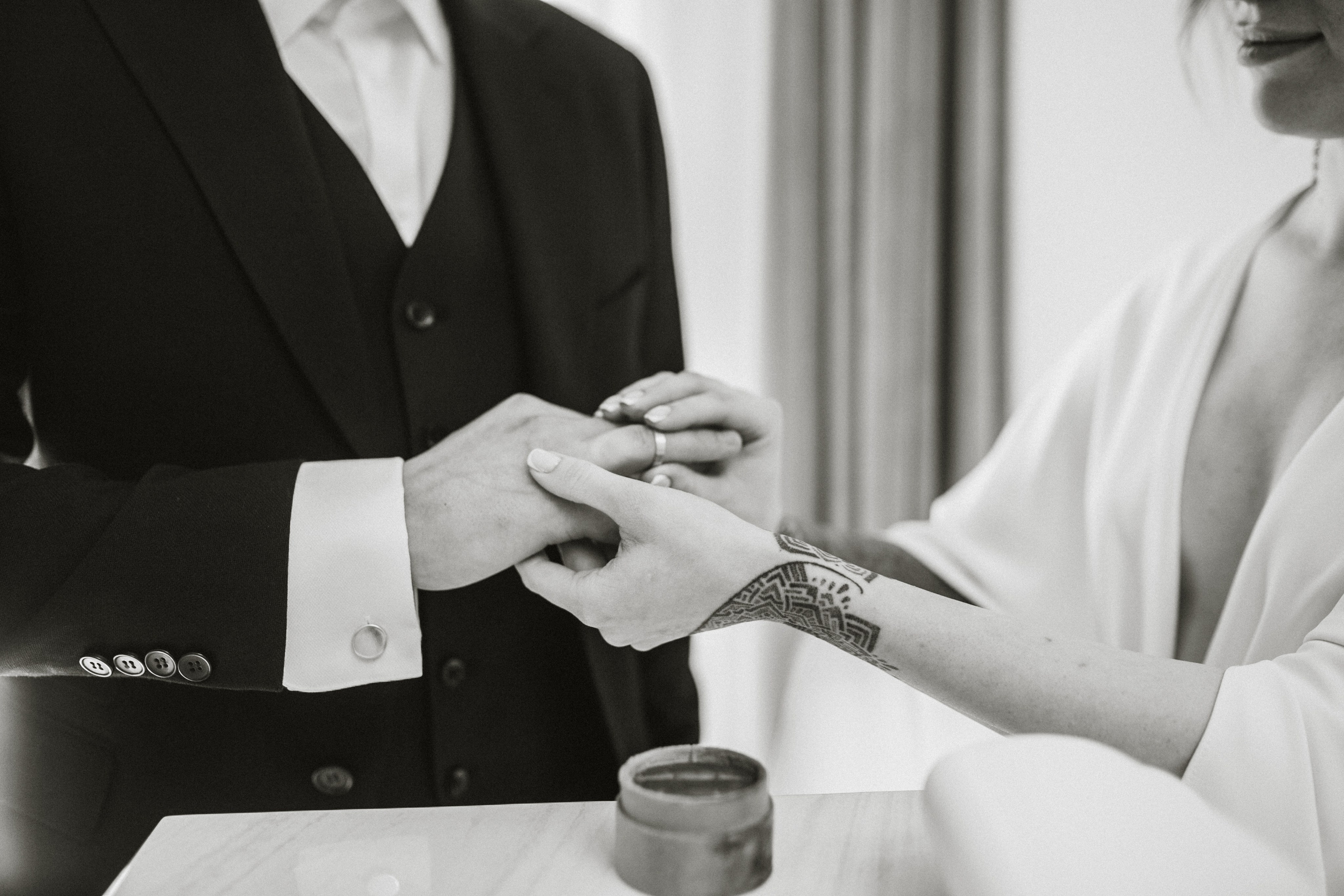 ЗАГС. Эвия и Александр. Фотограф Дарья Воскресенская в Москве